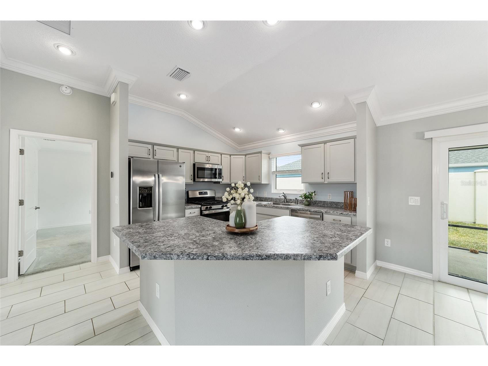 6316 Danielson Loop The Villages FL 32163 OM722002 image10