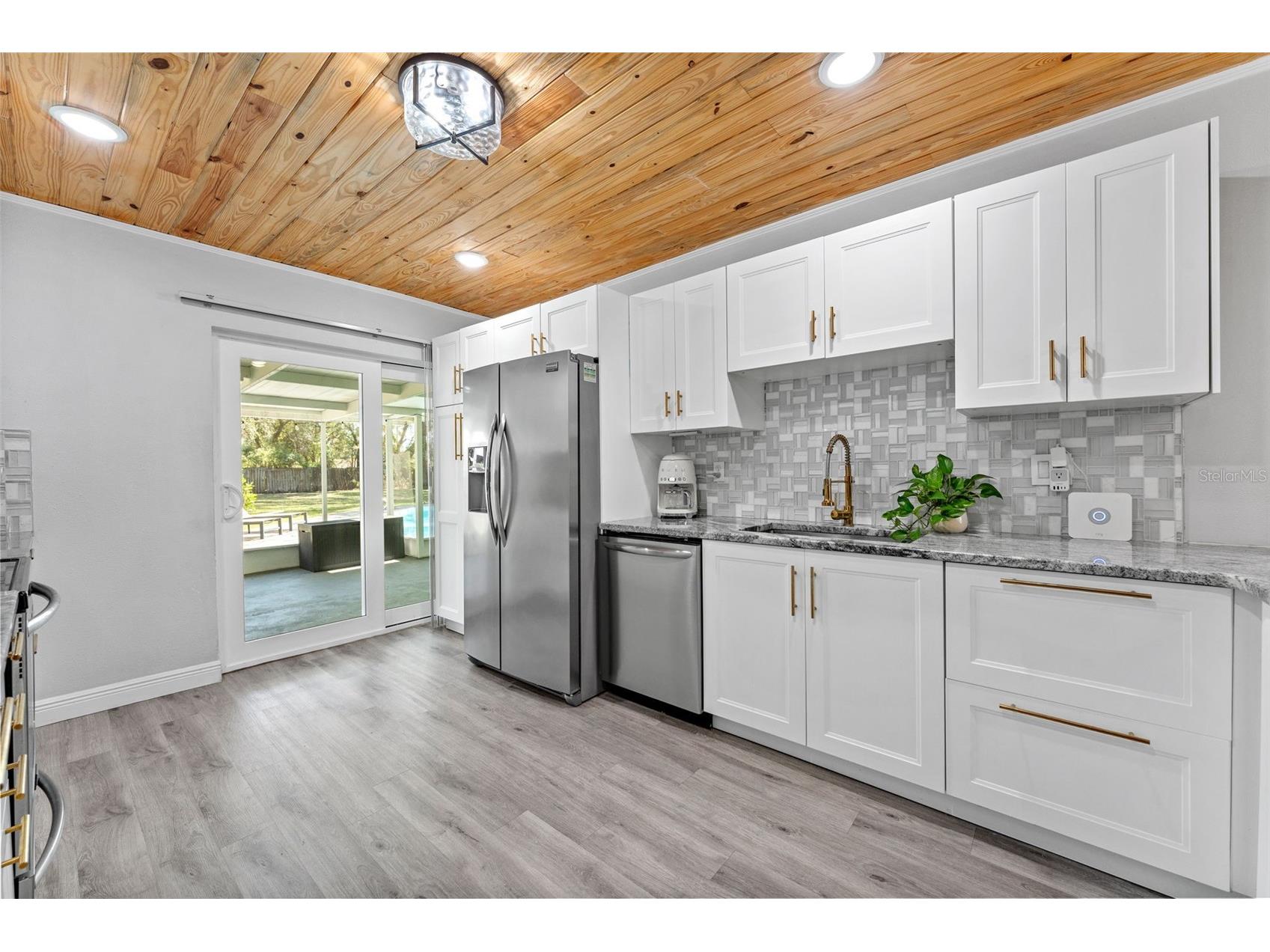 6317 N 22nd Street Tampa FL 33610 TB8483050 image11