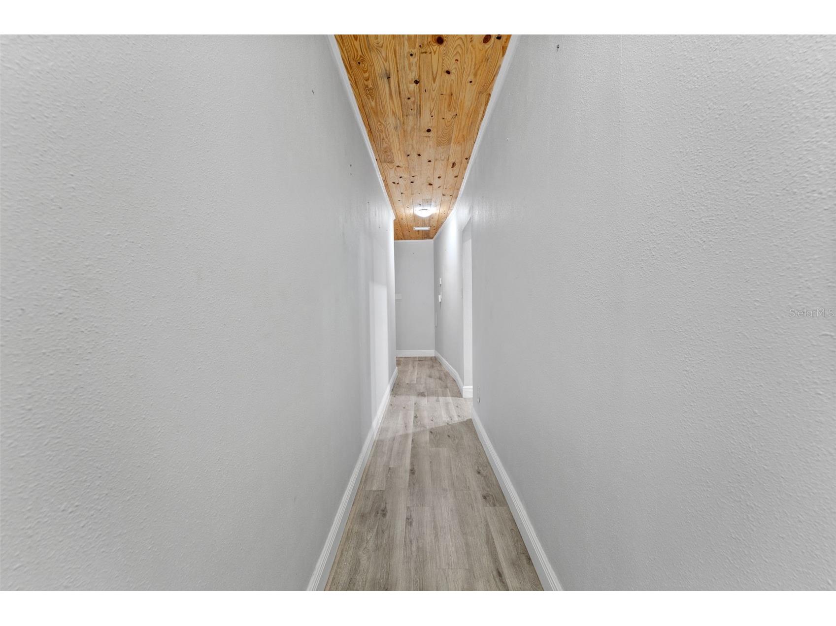 6317 N 22nd Street Tampa FL 33610 TB8483050 image13