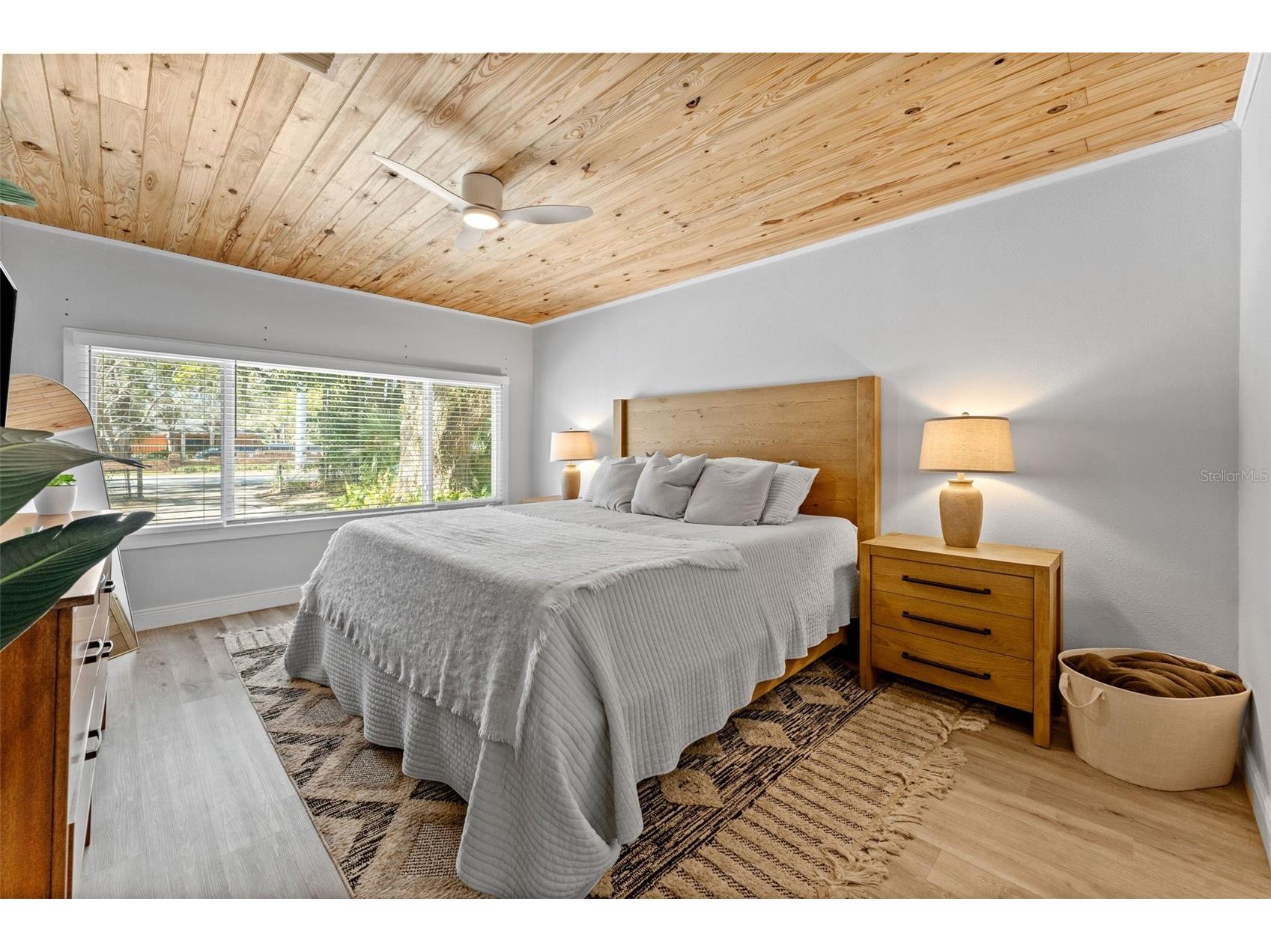 6317 N 22nd Street Tampa FL 33610 TB8483050 image14