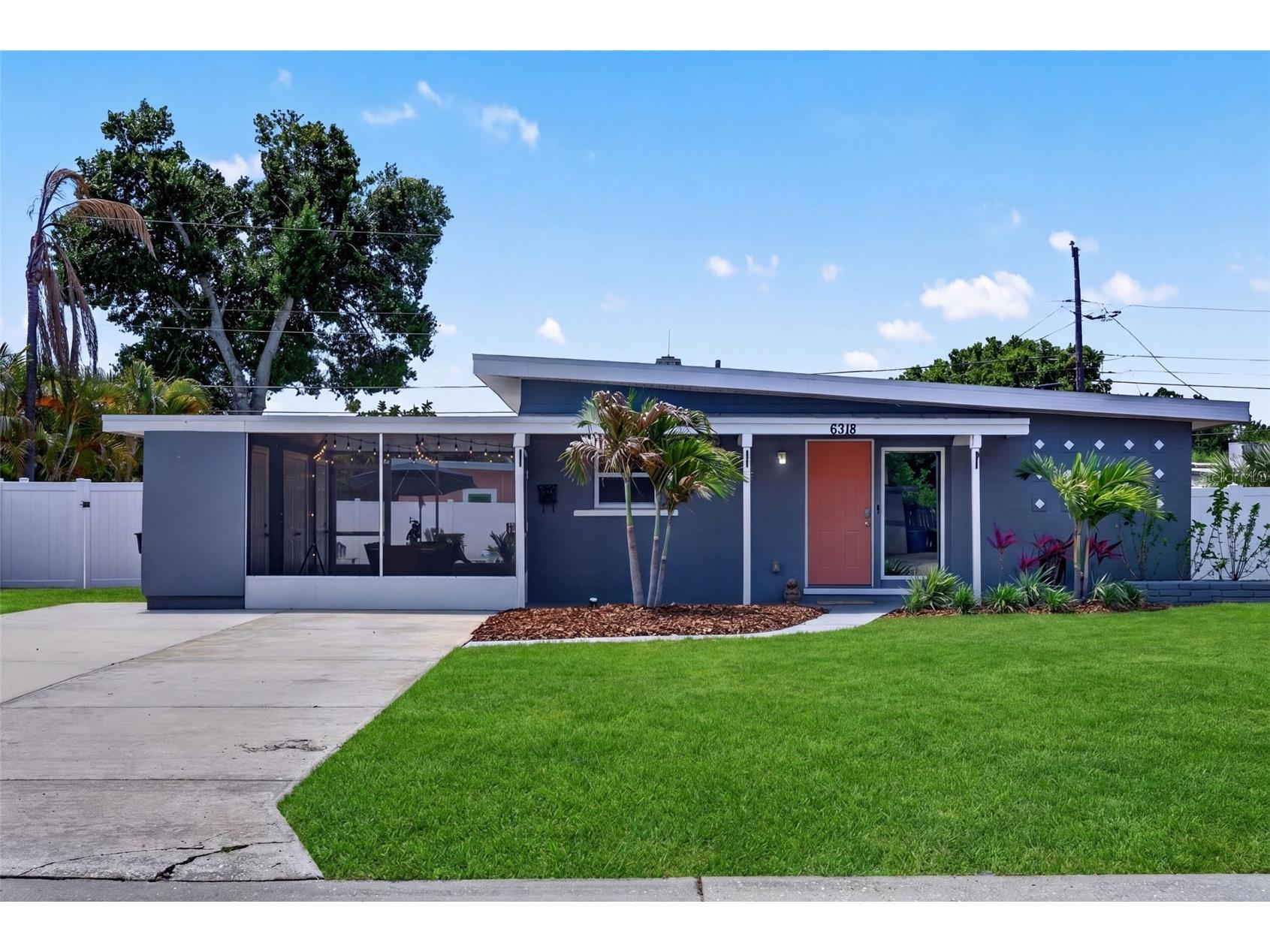 6318 21st Avenue N Saint Petersburg FL 33710 TB8497015 image1