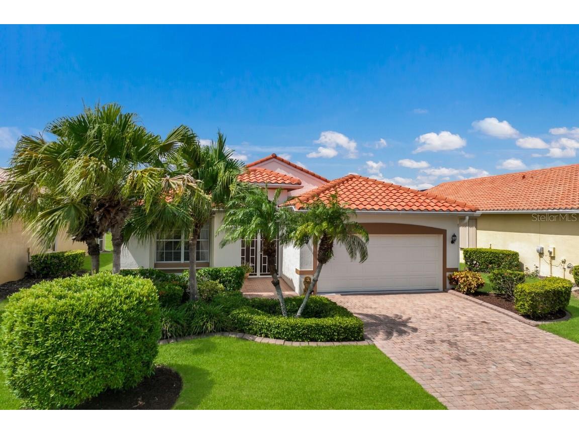 6318 43rd Court E Sarasota FL 34243 A4584062 image1