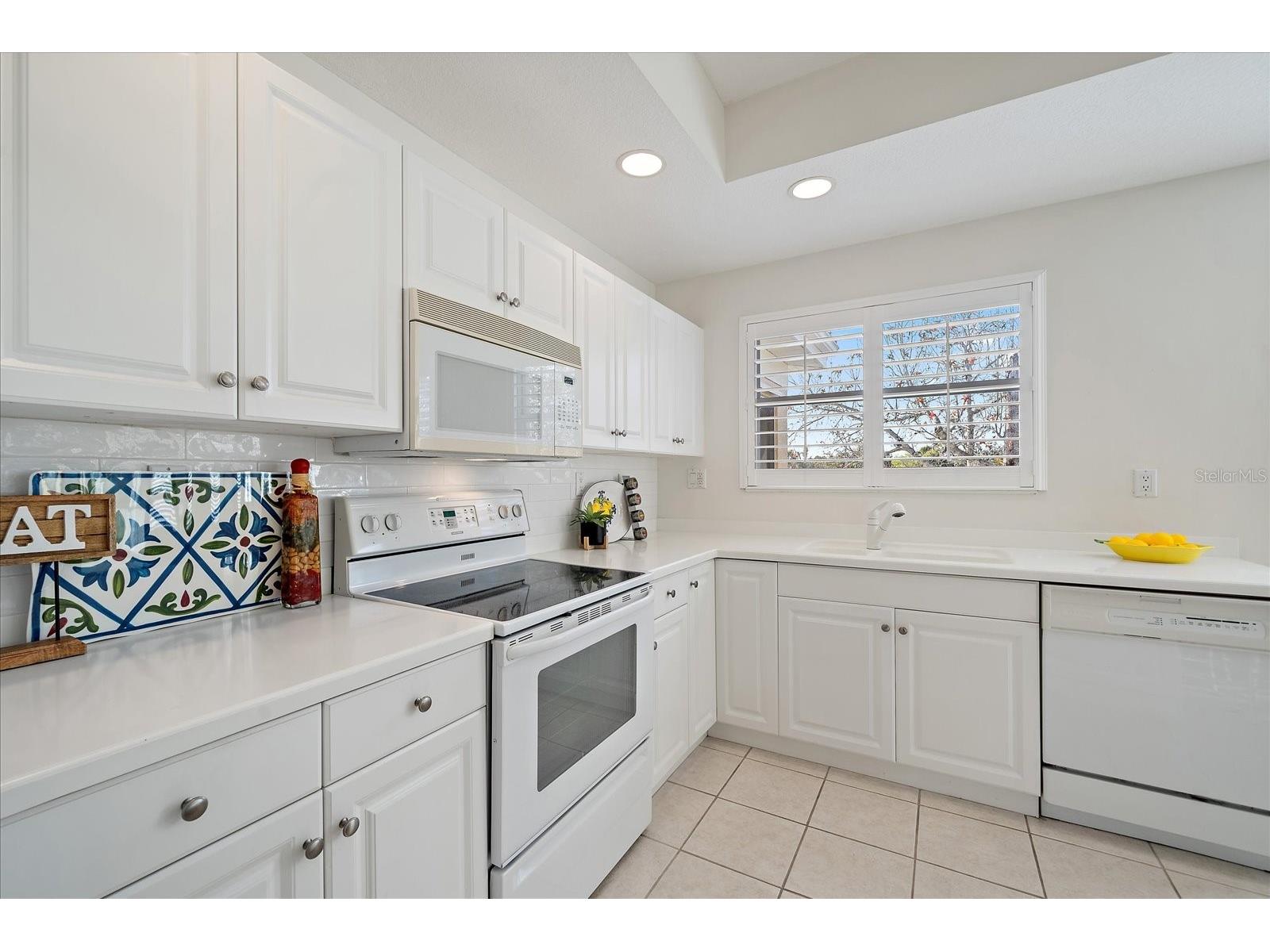 6318 Grand Oak Circle #204 Bradenton FL 34203 A4678444 image10