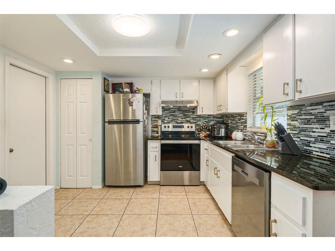 6318 Ridge Crest Drive Port Richey FL 34668 TB8441773 image7