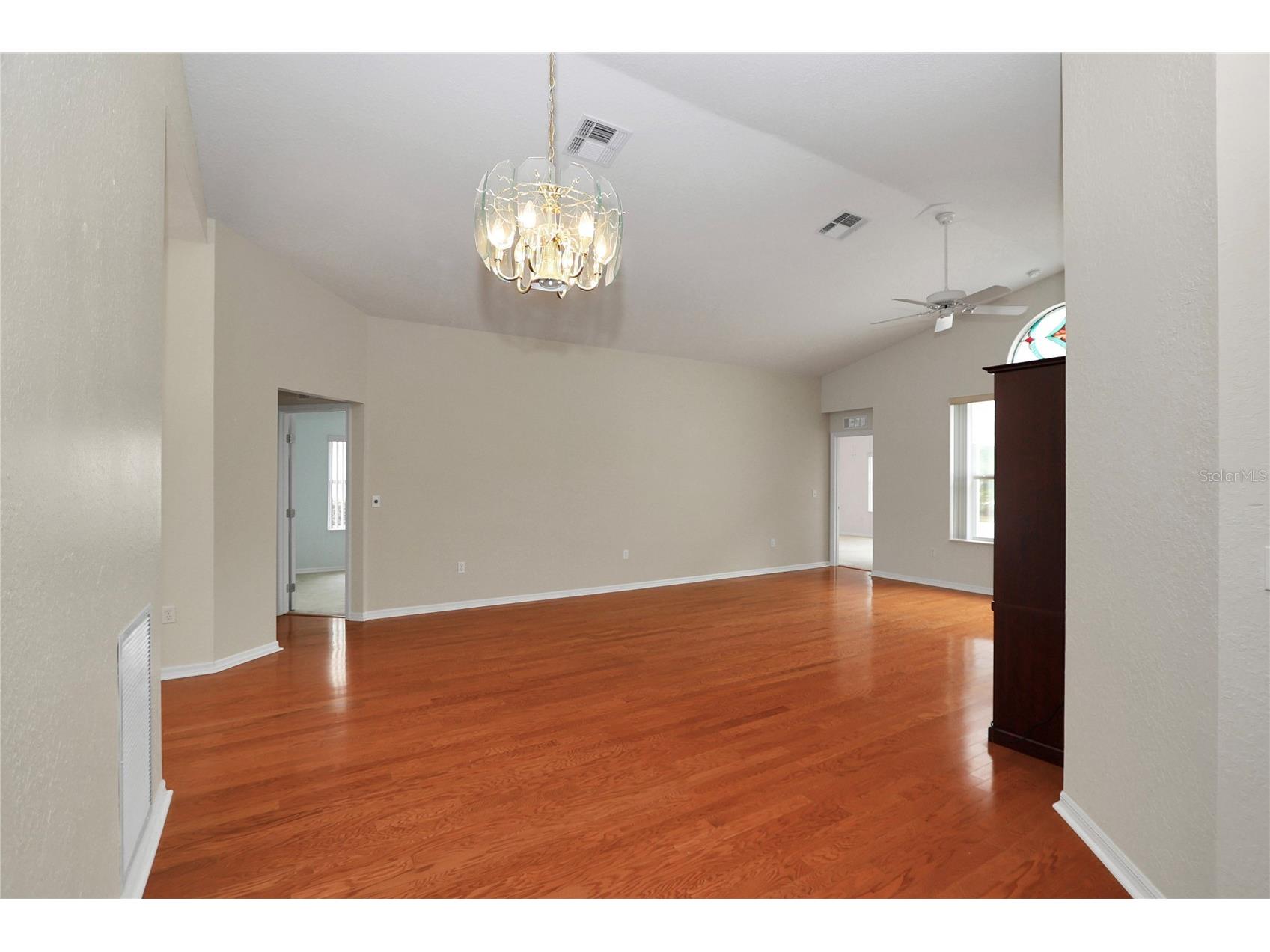 6318 SW 117th Loop Ocala FL 34476 OM721698 image8