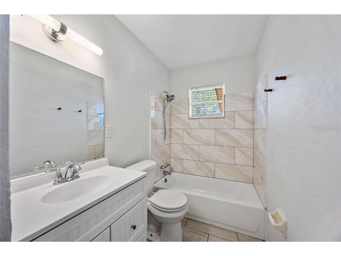 6319 Lafayette Road Bradenton FL 34207 A4668900 image16