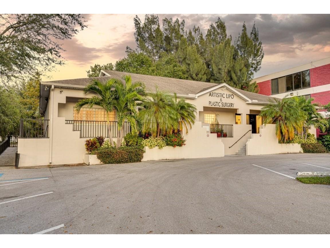 6319 Memorial Highway Tampa FL 33615 U8143117 image1