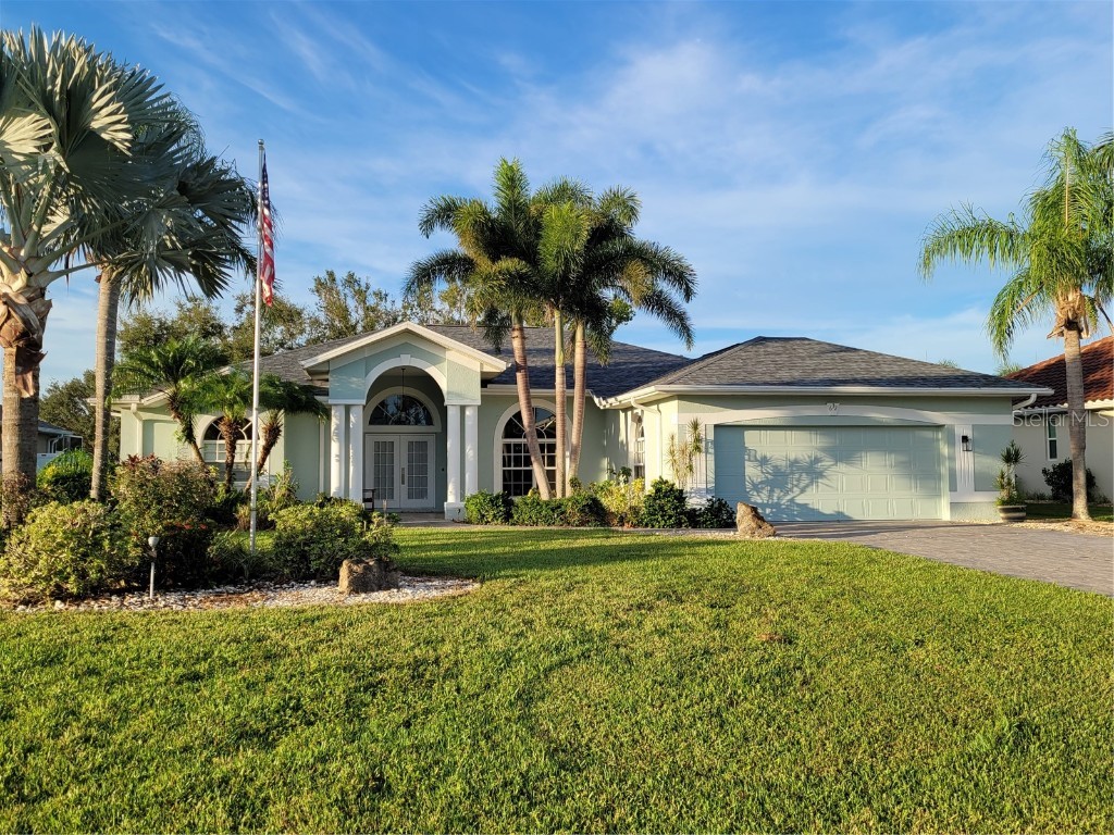 632 Boundary Boulevard Rotonda West FL 33947 D6132533 image1