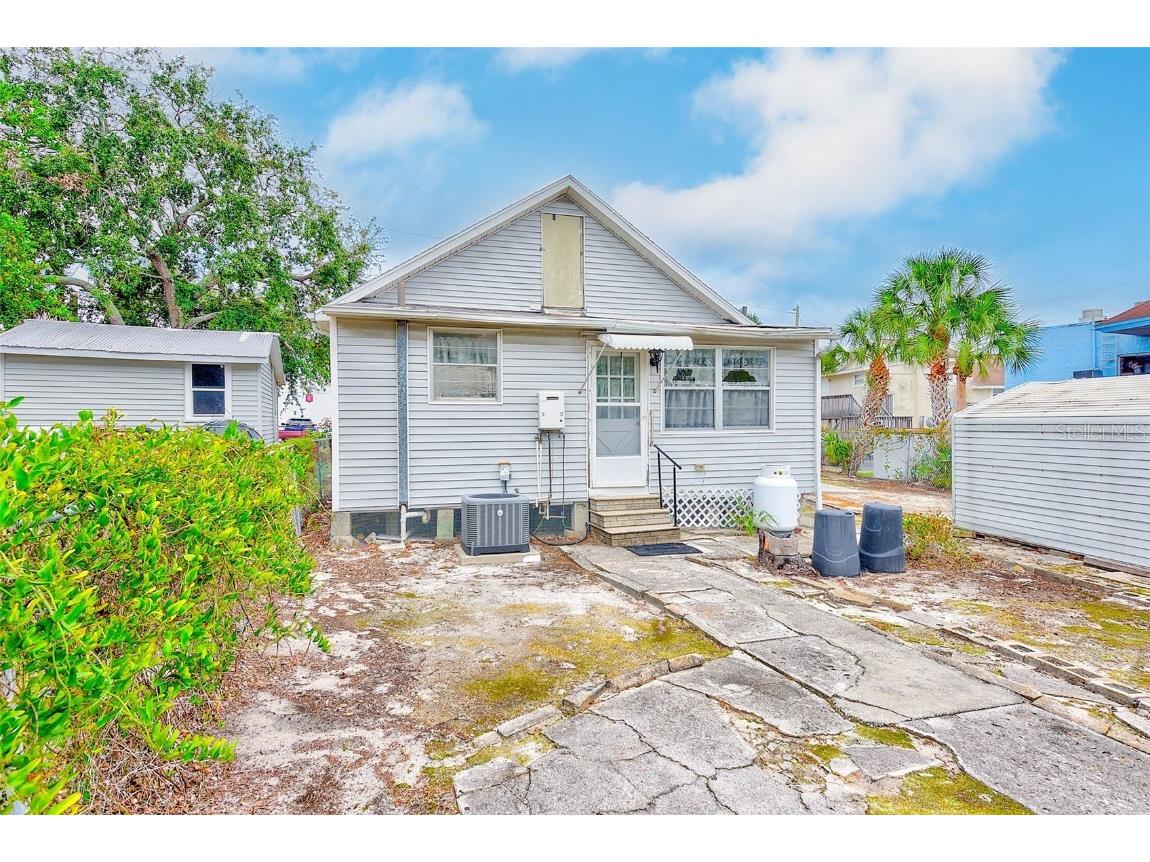 632 Cross Street Tarpon Springs FL 34689 TB8438161 image30