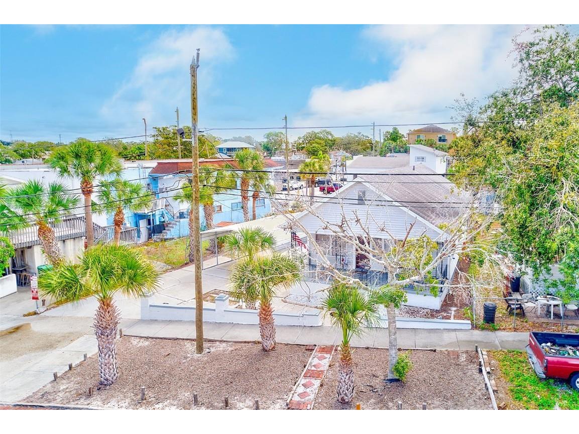 632 Cross Street Tarpon Springs FL 34689 TB8438161 image31