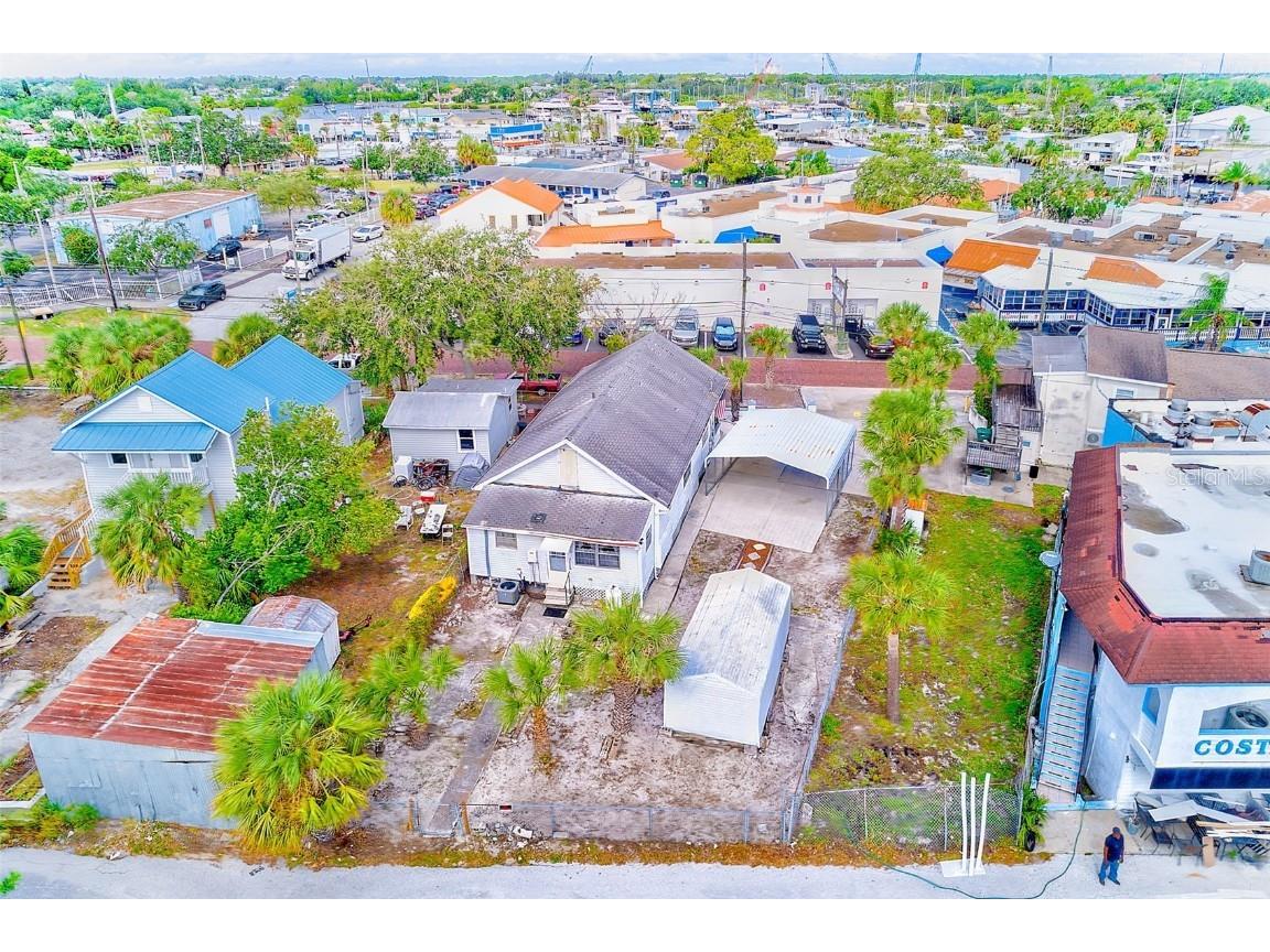 632 Cross Street Tarpon Springs FL 34689 TB8438161 image35