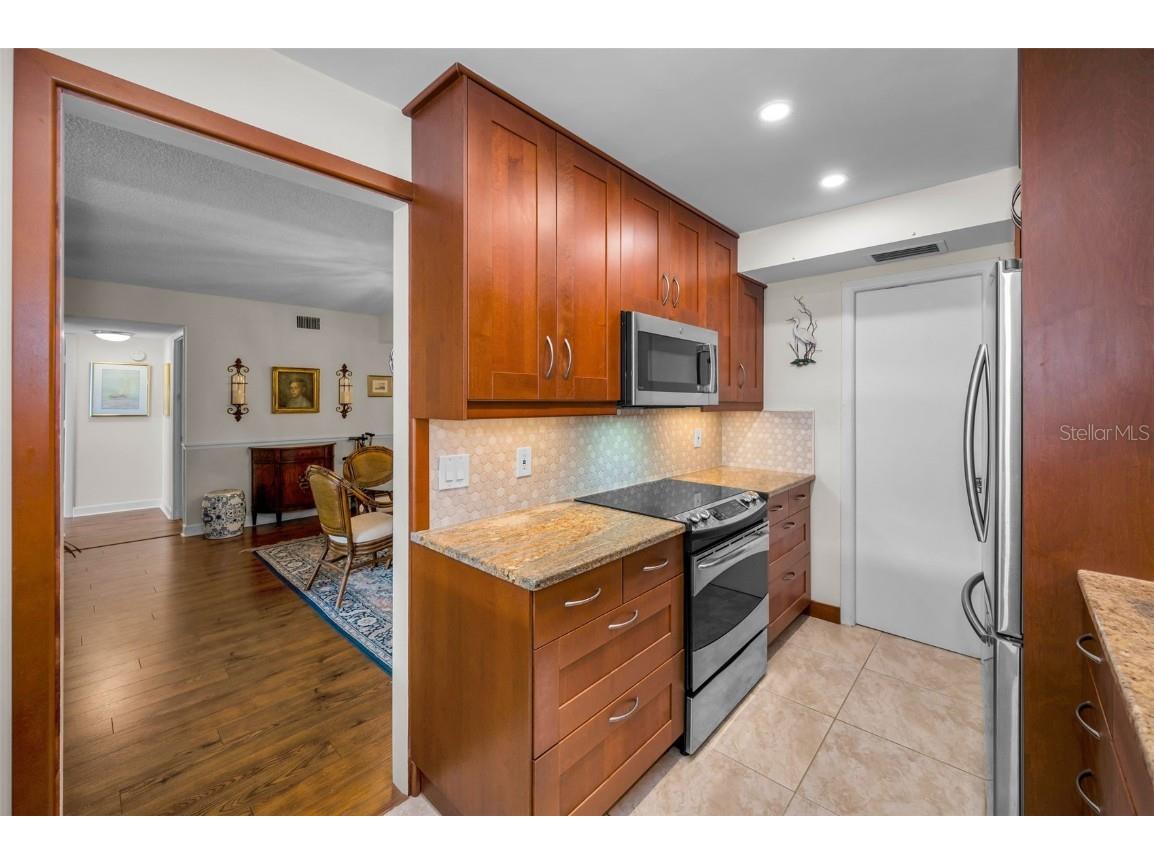 632 Edgewater Drive #433 Dunedin FL 34698 TB8448114 image20