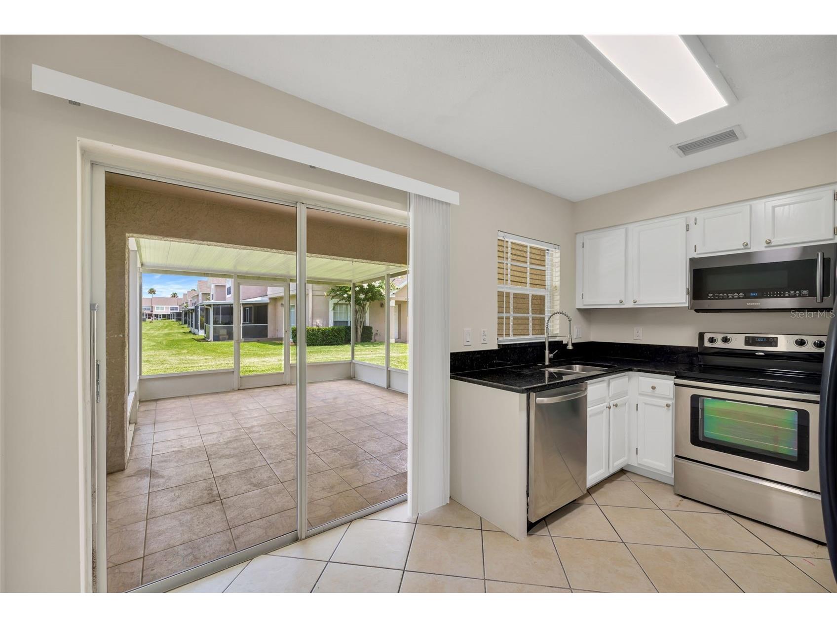 632 Kensington Lake Cir #632 Brandon FL 33511 TB8482342 image13