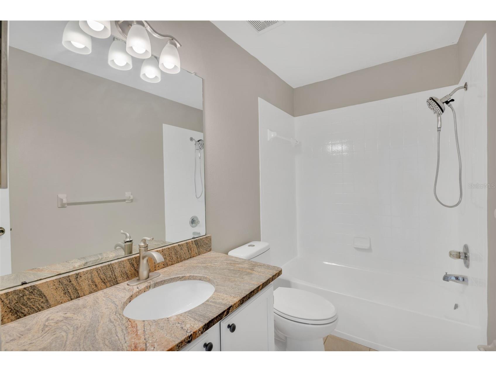 632 Kensington Lake Cir #632 Brandon FL 33511 TB8482342 image22