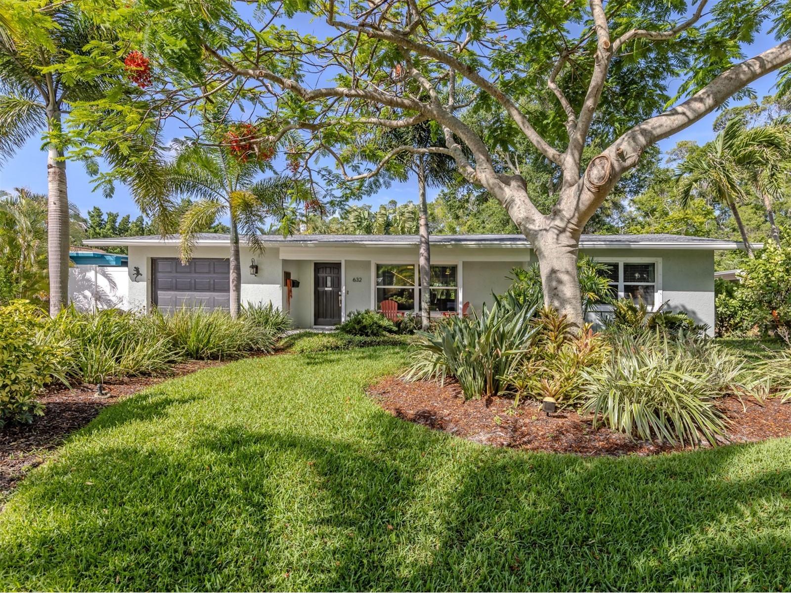 632 Park Drive Bradenton FL 34209 A4694732 image1