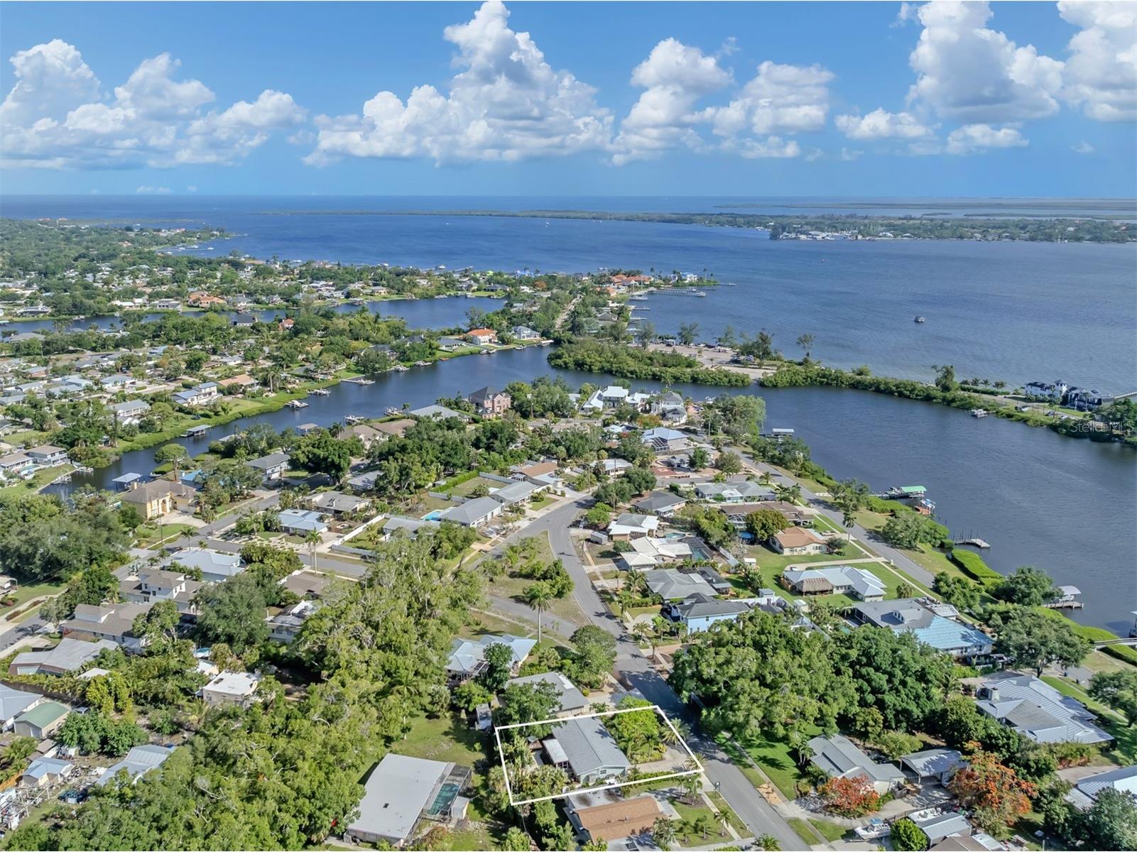 632 Park Drive Bradenton FL 34209 A4694732 image32