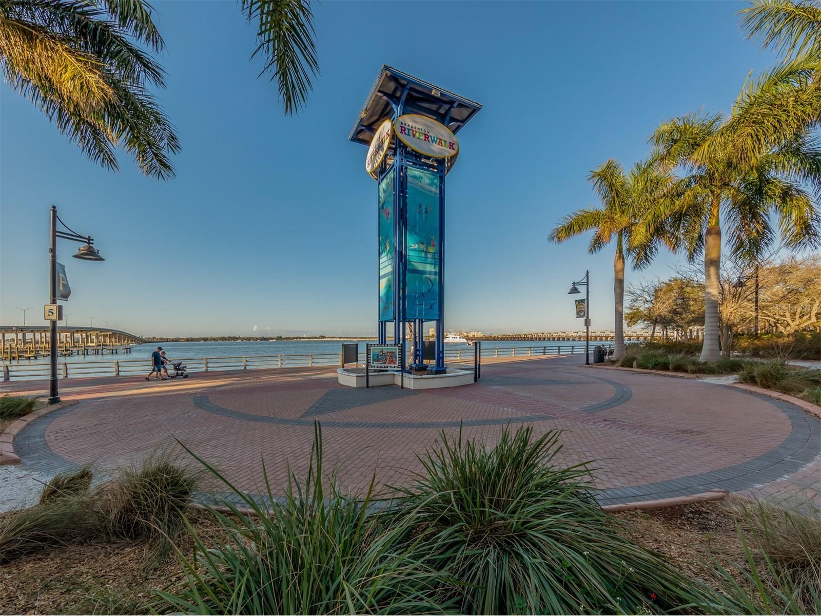 632 Park Drive Bradenton FL 34209 A4694732 image41