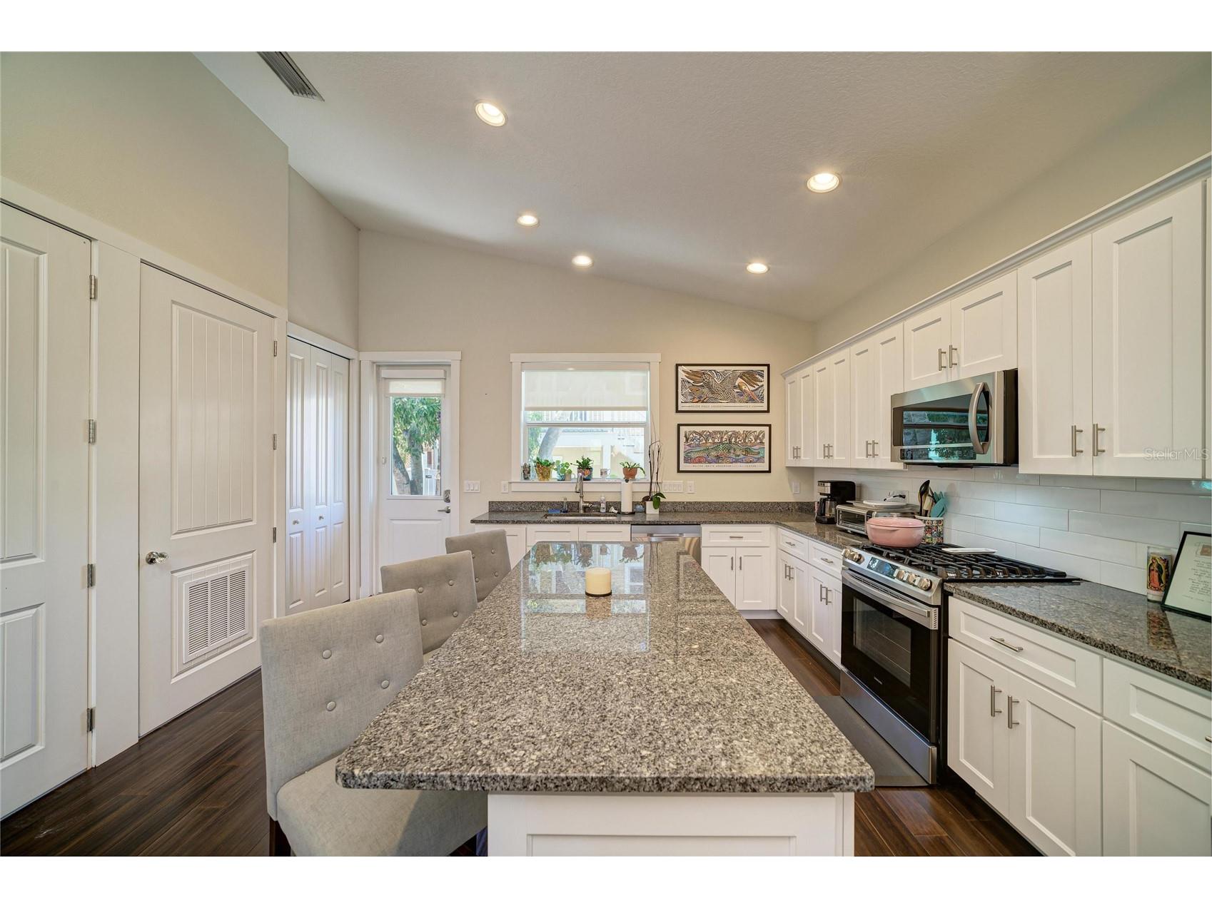 632 Virginia Drive Bradenton FL 34205 A4698202 image22