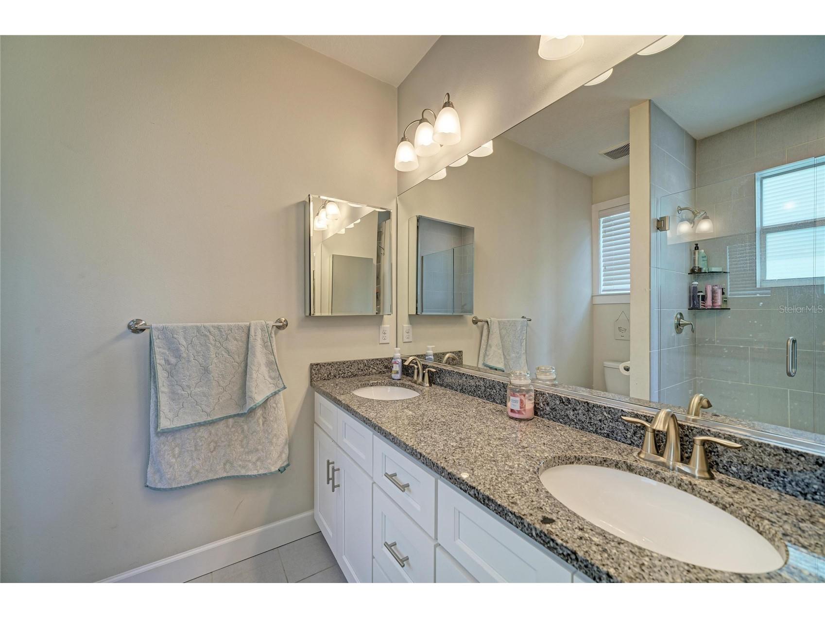 632 Virginia Drive Bradenton FL 34205 A4698202 image26