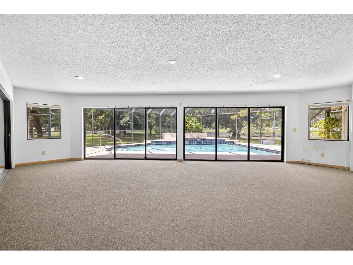 6320 66th Avenue N Pinellas Park FL 33781 TB8405357 image17