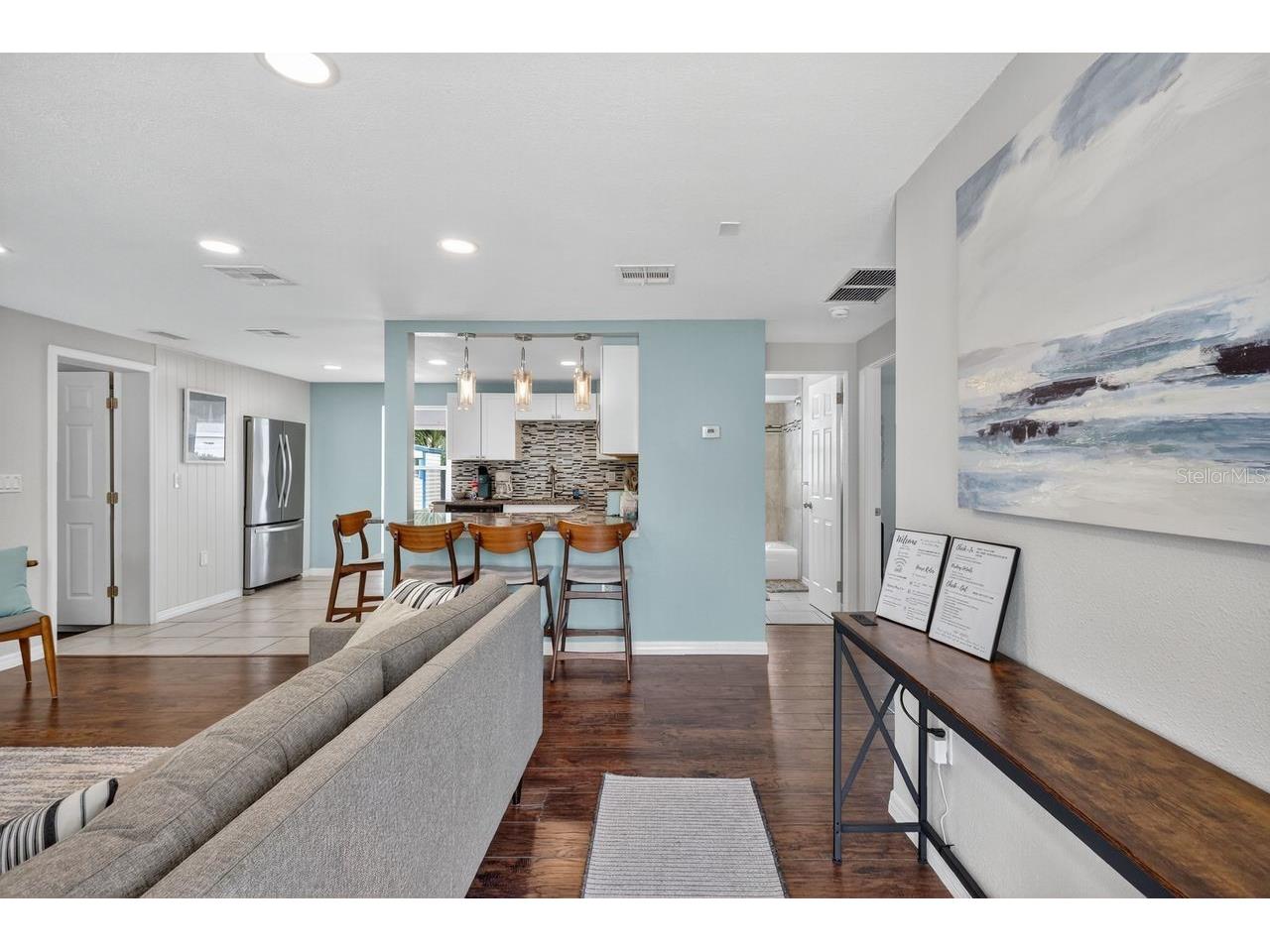 6320 Case Avenue Bradenton FL 34207 A4670670 image2