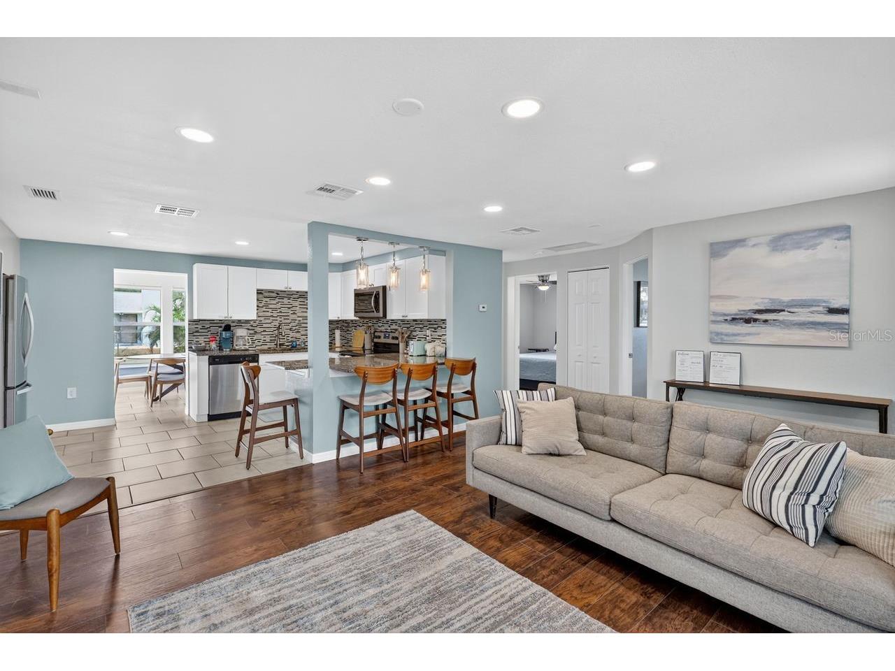 6320 Case Avenue Bradenton FL 34207 A4670670 image5