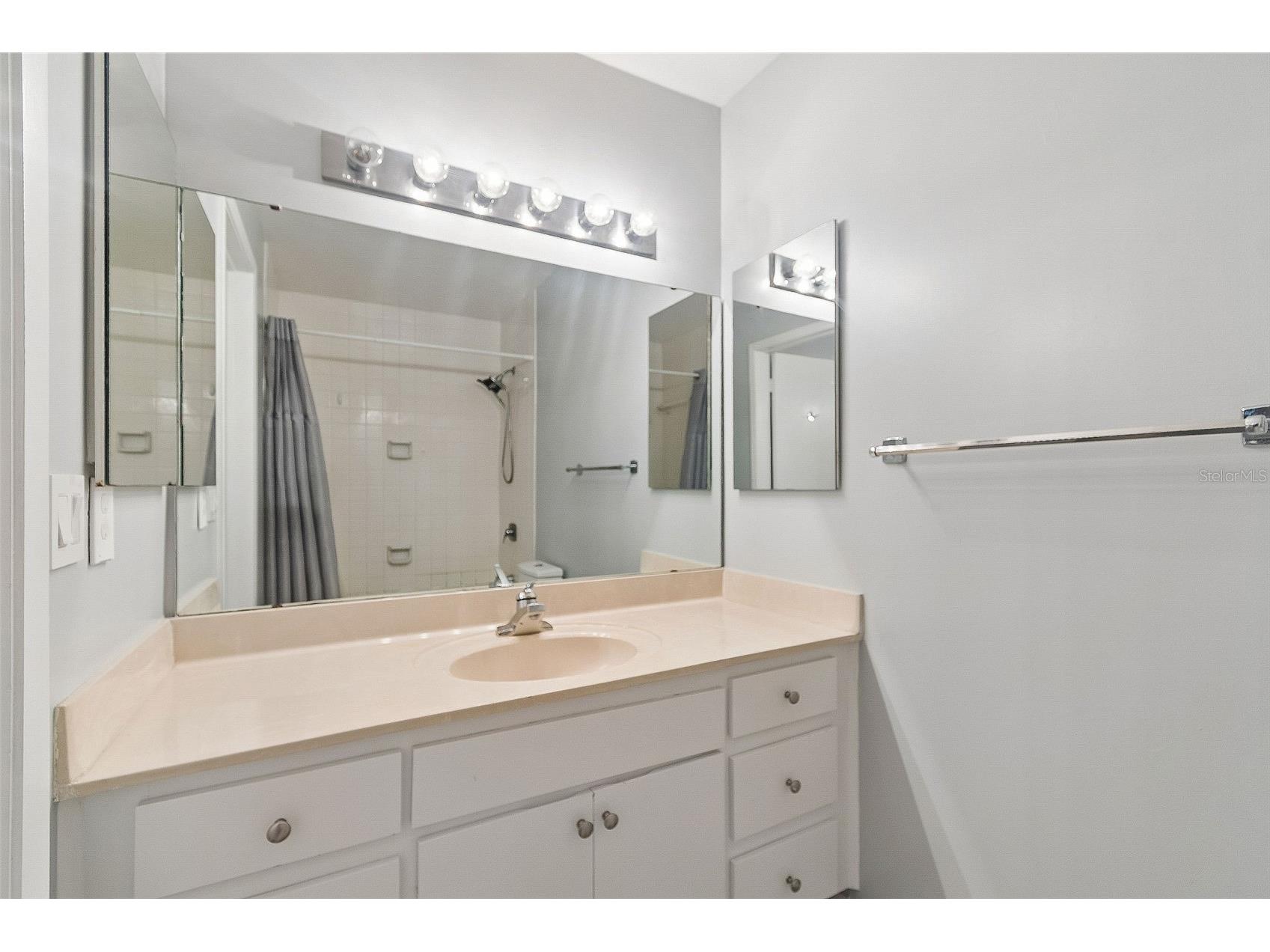 6320 Grand Bahama Circle #6320 Tampa FL 33615 TB8487514 image45