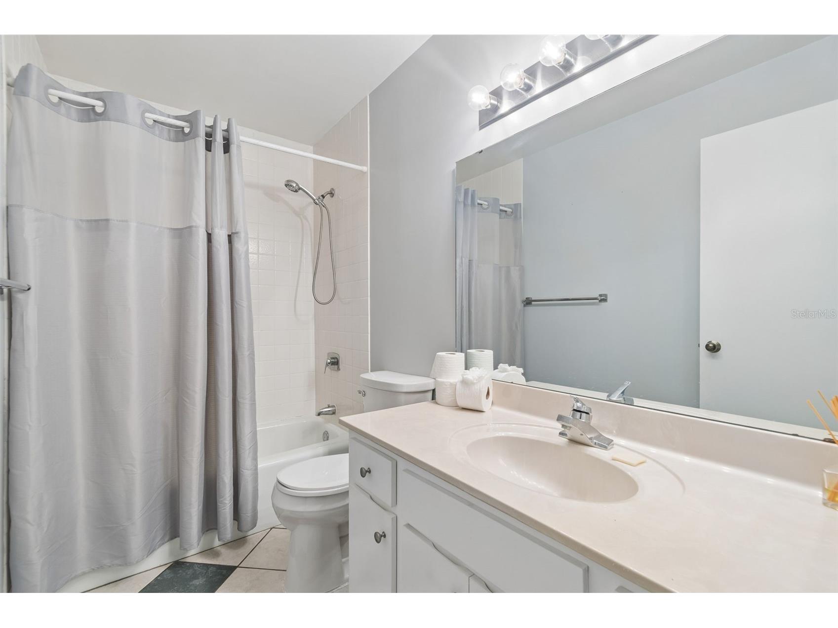 6320 Grand Bahama Circle #6320 Tampa FL 33615 TB8487514 image54