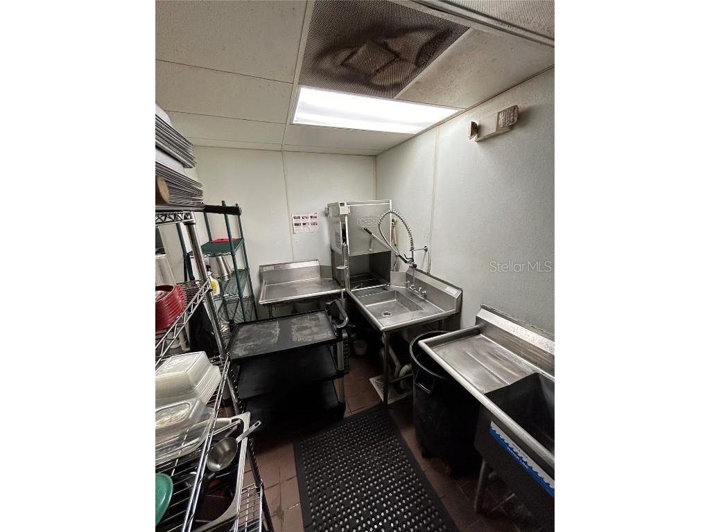 6320 International Drive Orlando FL 32819 O6300598 image14