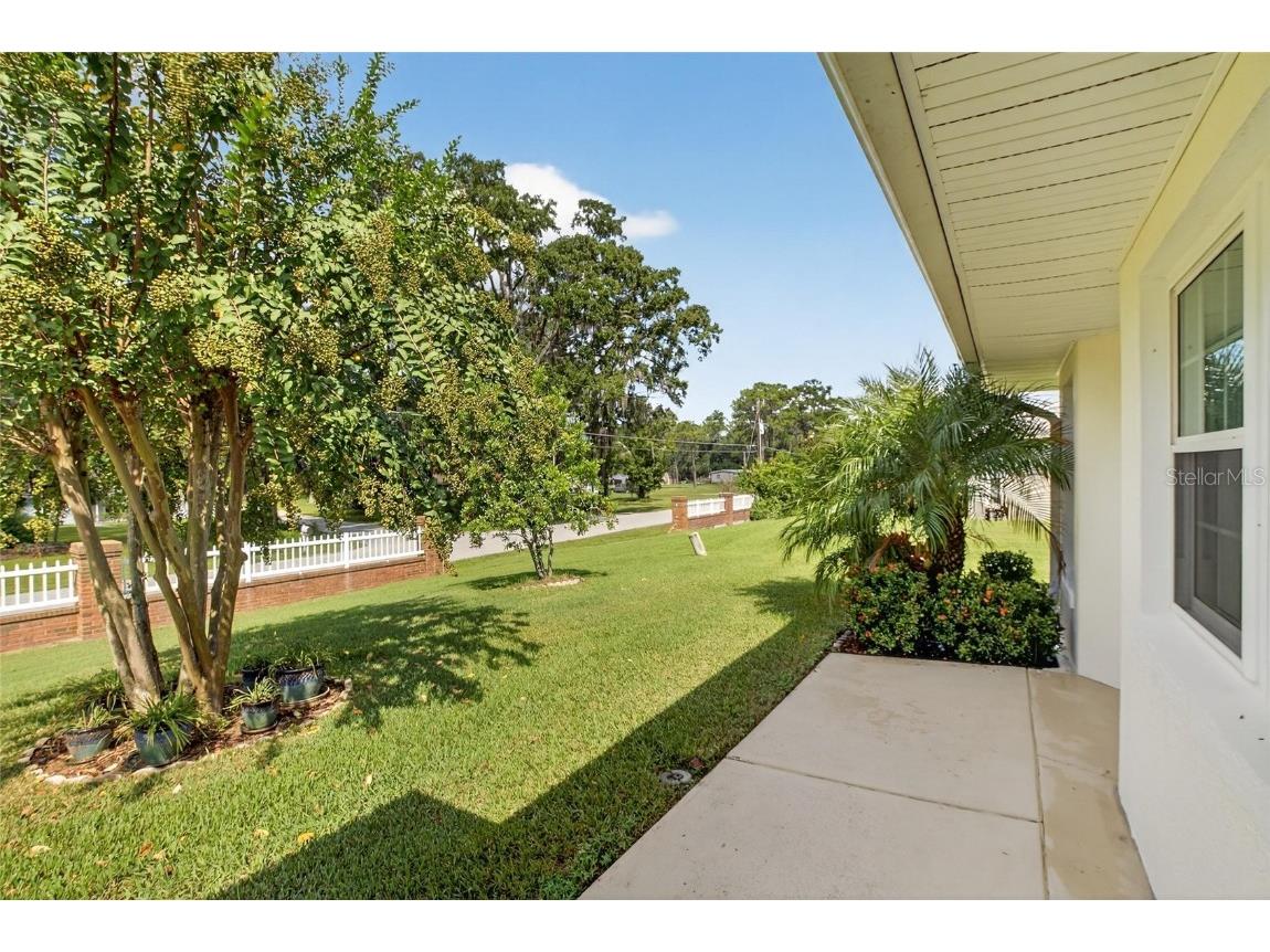 6320 Silver Lakes Drive W Lakeland FL 33810 L4956195 image18