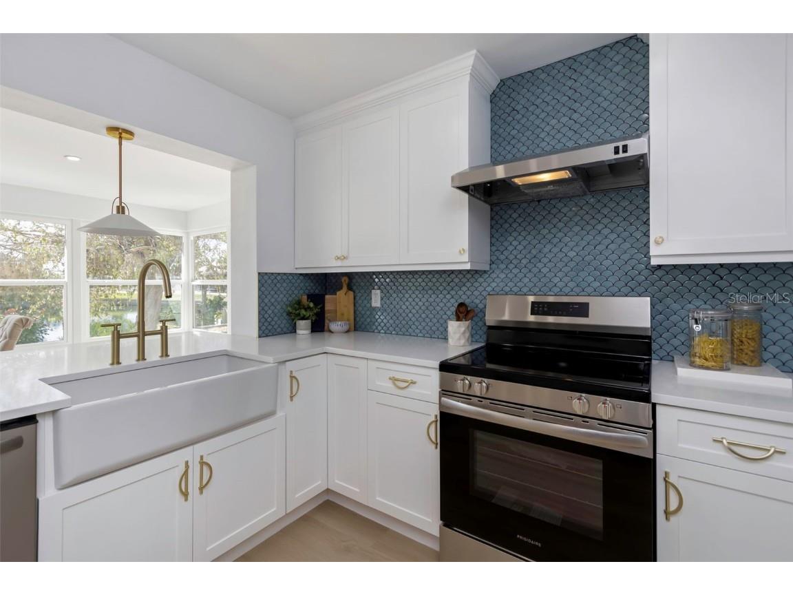 6321 Balboa Lane Apollo Beach FL 33572 TB8444976 image24