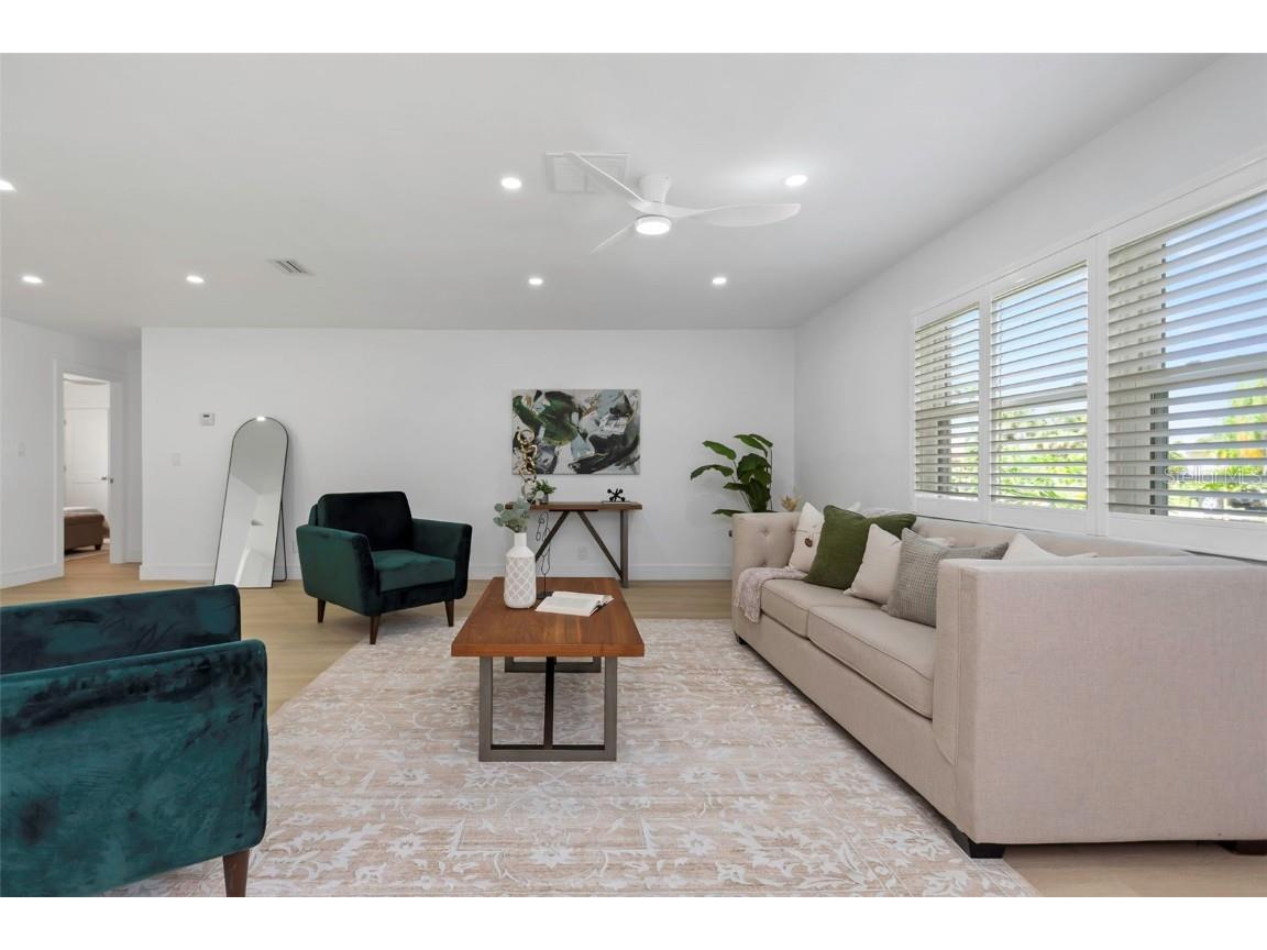 6321 Balboa Lane Apollo Beach FL 33572 TB8444976 image4