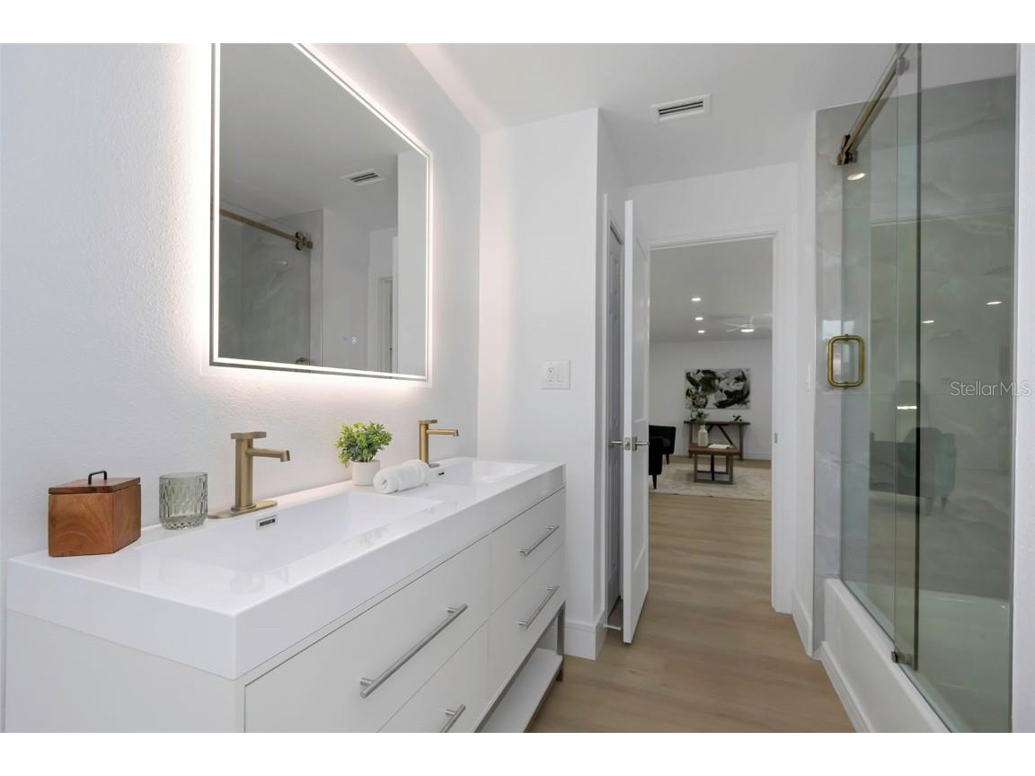 6321 Balboa Lane Apollo Beach FL 33572 TB8444976 image48