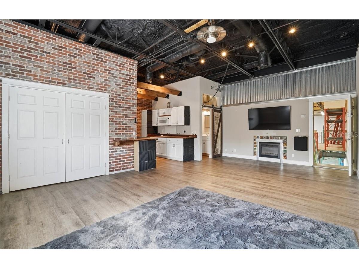 6321 Poter #2 Sarasota FL 34240 TB8494373 image26