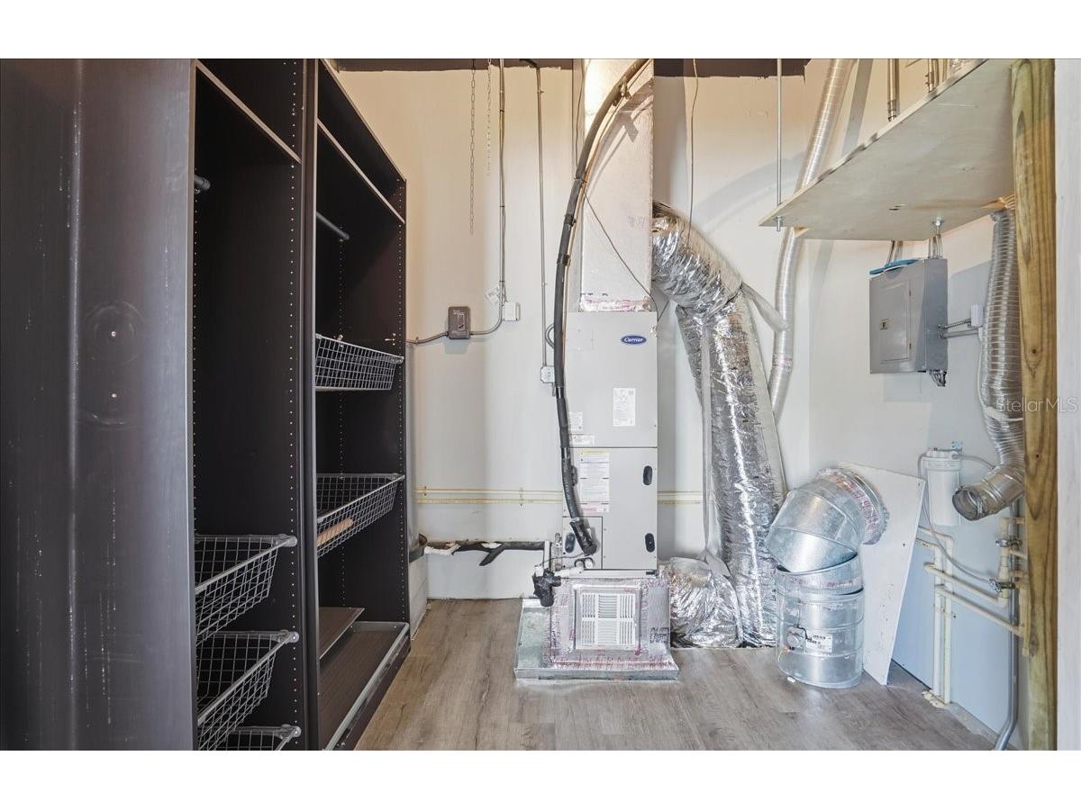 6321 Poter #2 Sarasota FL 34240 TB8494373 image28