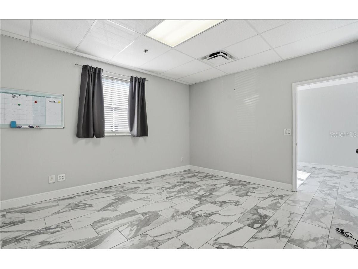 6321 Poter #2 Sarasota FL 34240 TB8494373 image9