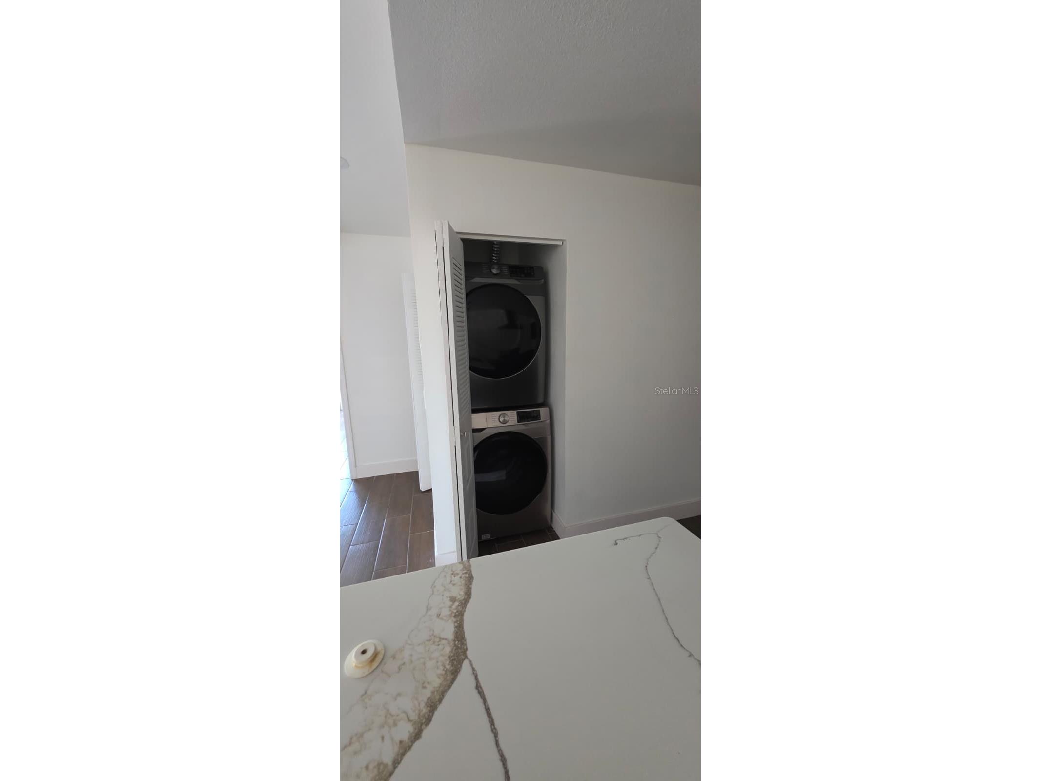 6321 Royal Woods Drive Fort Myers FL 33908 O6385087 image5