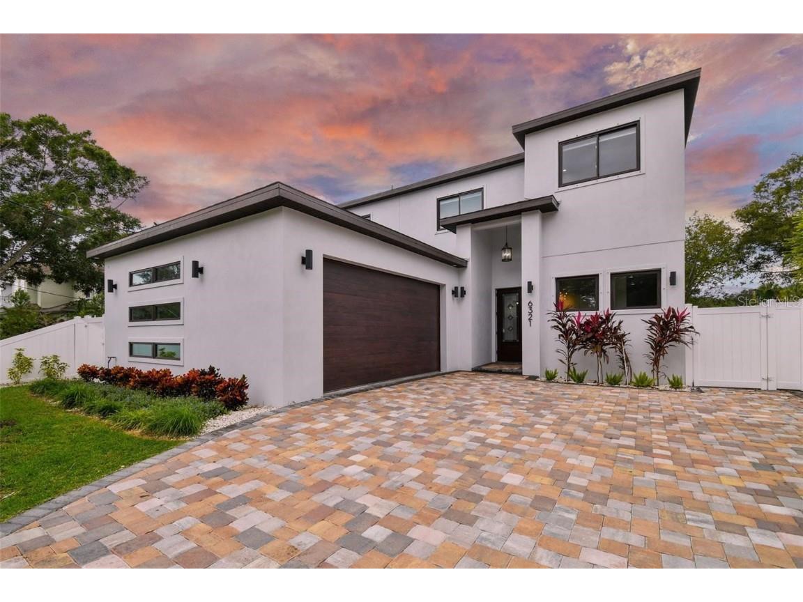 6321 S Macdill Avenue Tampa FL 33611 W7853286 image1