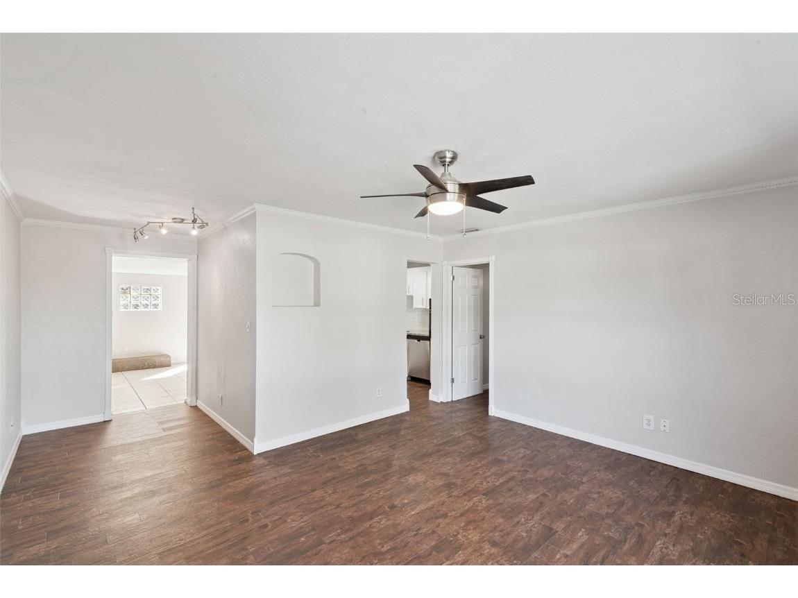 6322 Appian Way Orlando FL 32807 O6361284 image11