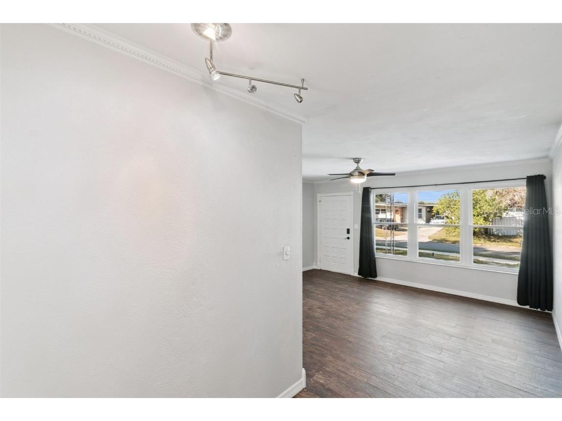 6322 Appian Way Orlando FL 32807 O6361284 image12