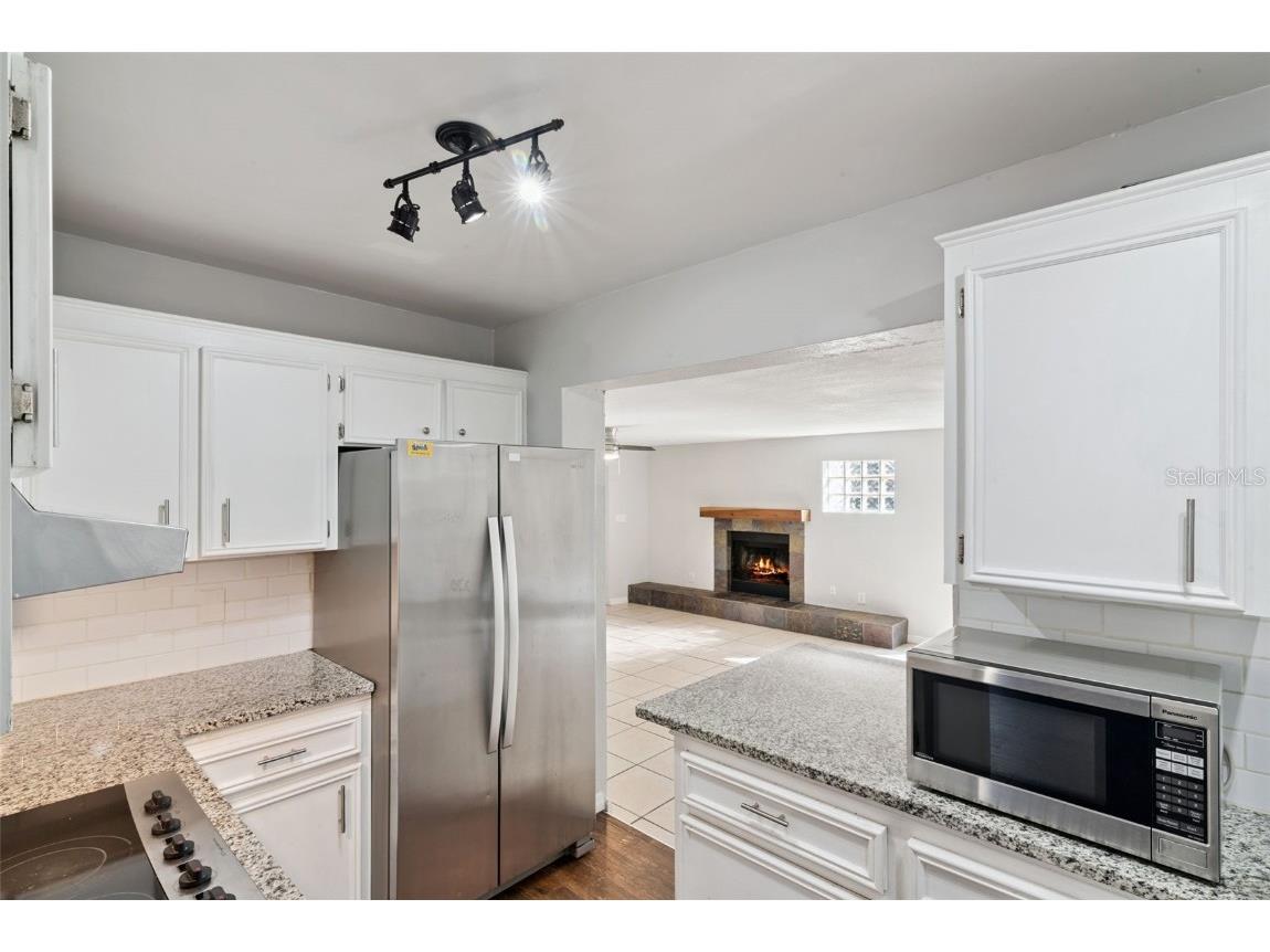 6322 Appian Way Orlando FL 32807 O6361284 image16