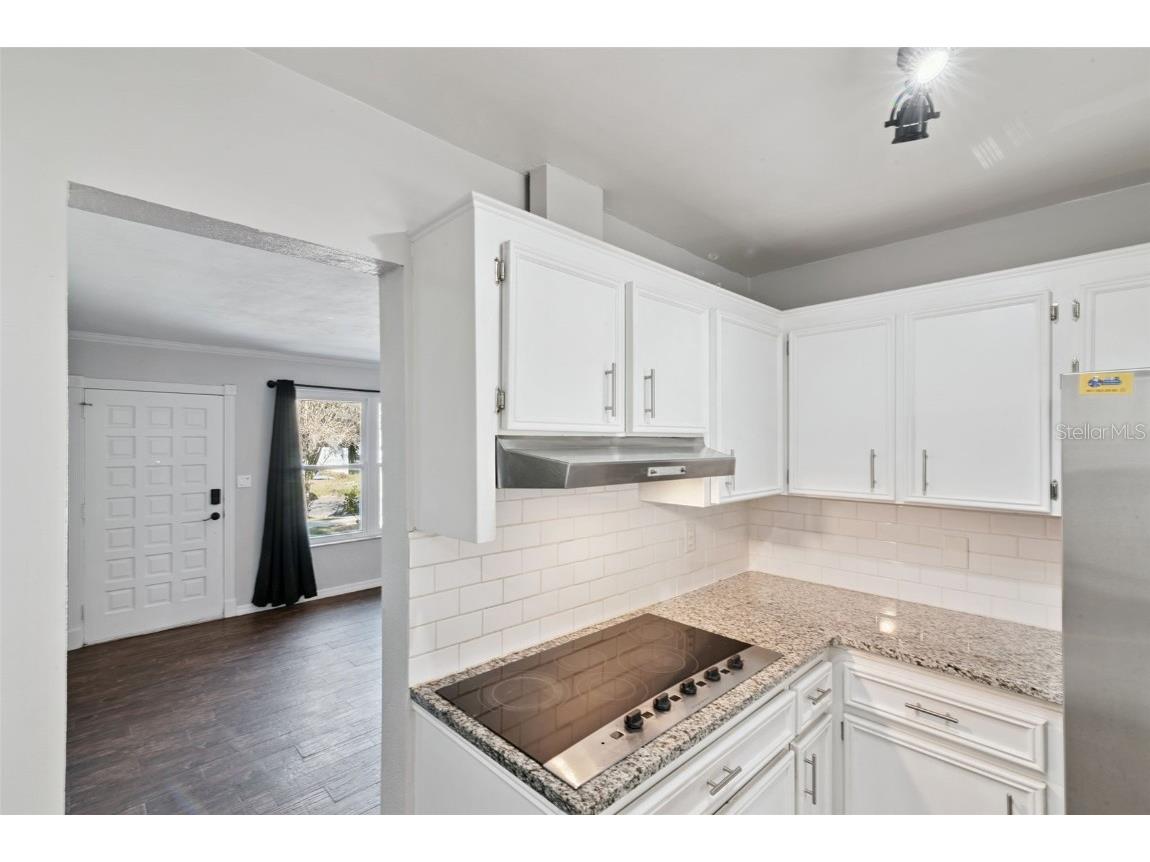 6322 Appian Way Orlando FL 32807 O6361284 image17