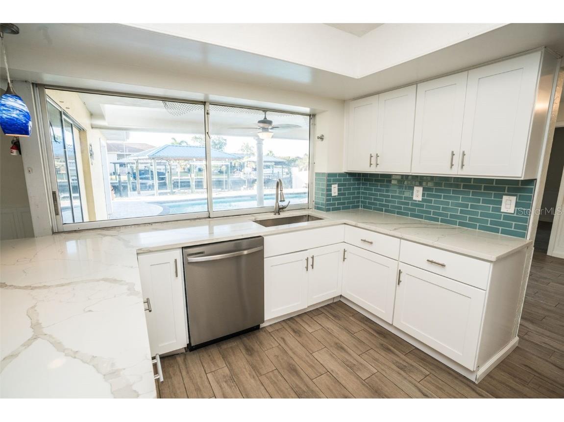 6322 Balboa Lane Apollo Beach FL 33572 TB8421641 image56