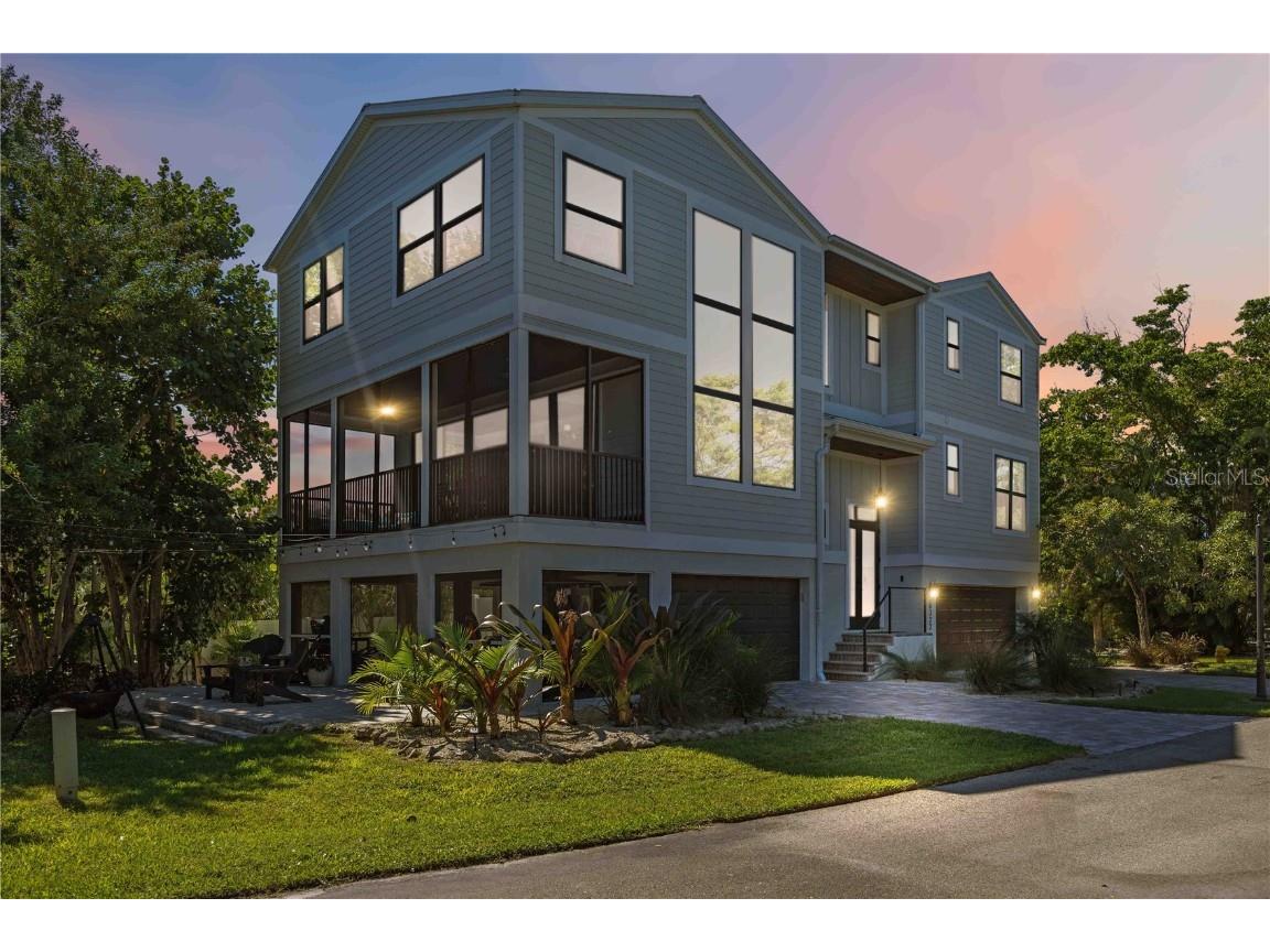 6322 Laguna Drive #1 Longboat Key FL 34228 A4669170 image1