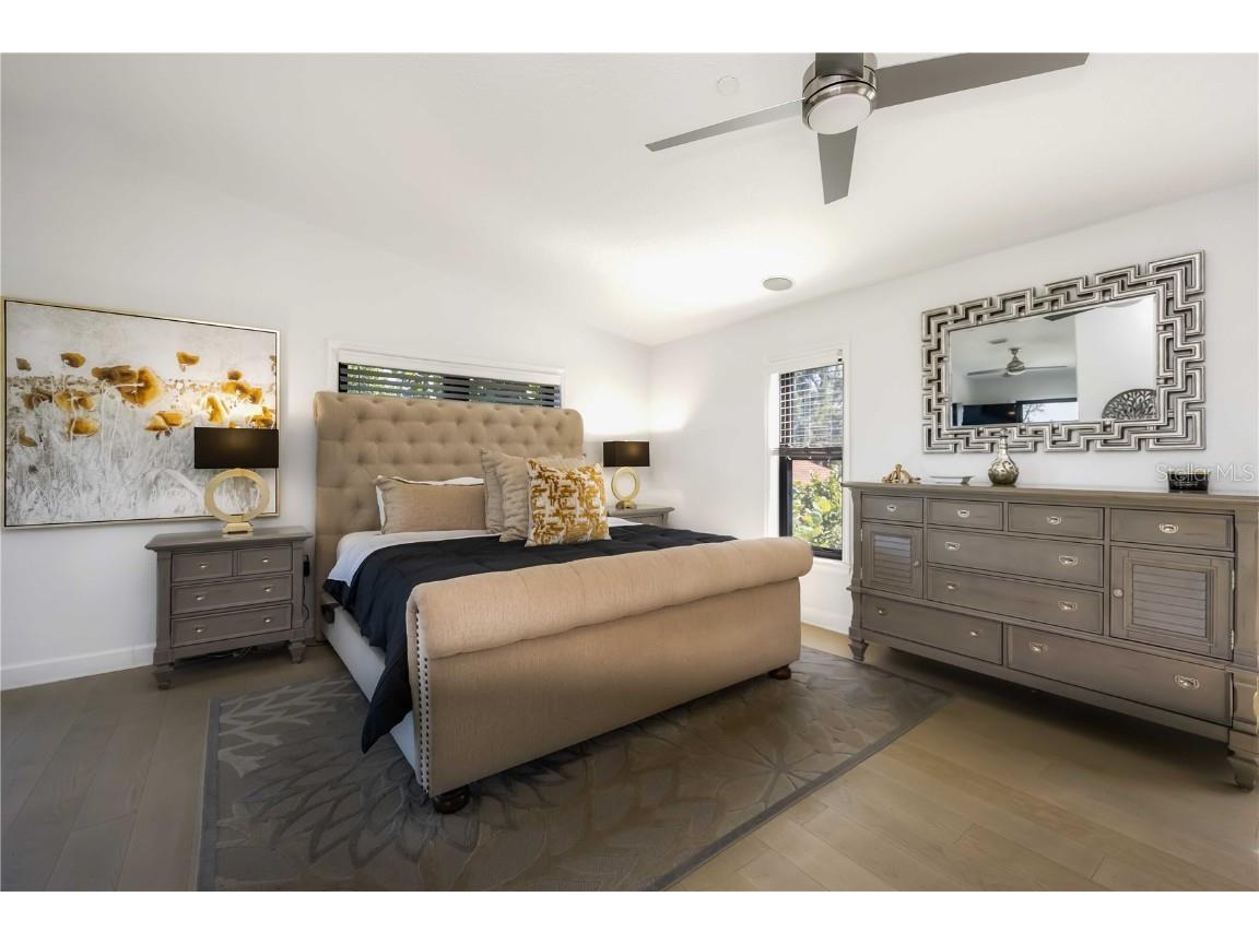 6322 Laguna Drive #1 Longboat Key FL 34228 A4669170 image18