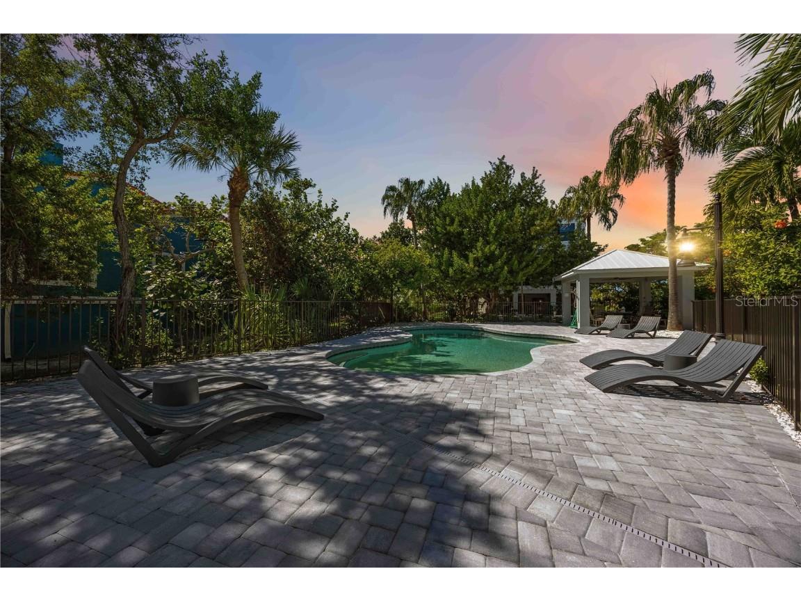 6322 Laguna Drive #1 Longboat Key FL 34228 A4669170 image39