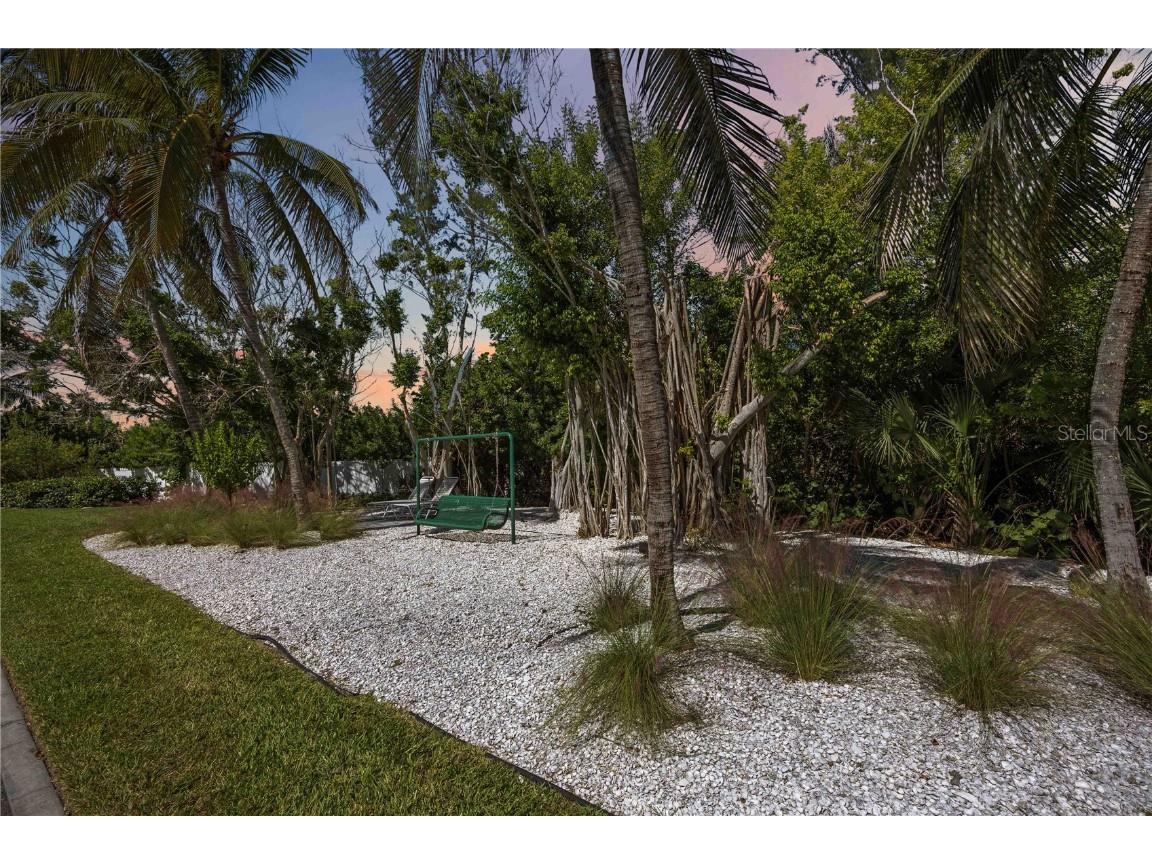 6322 Laguna Drive #1 Longboat Key FL 34228 A4669170 image40