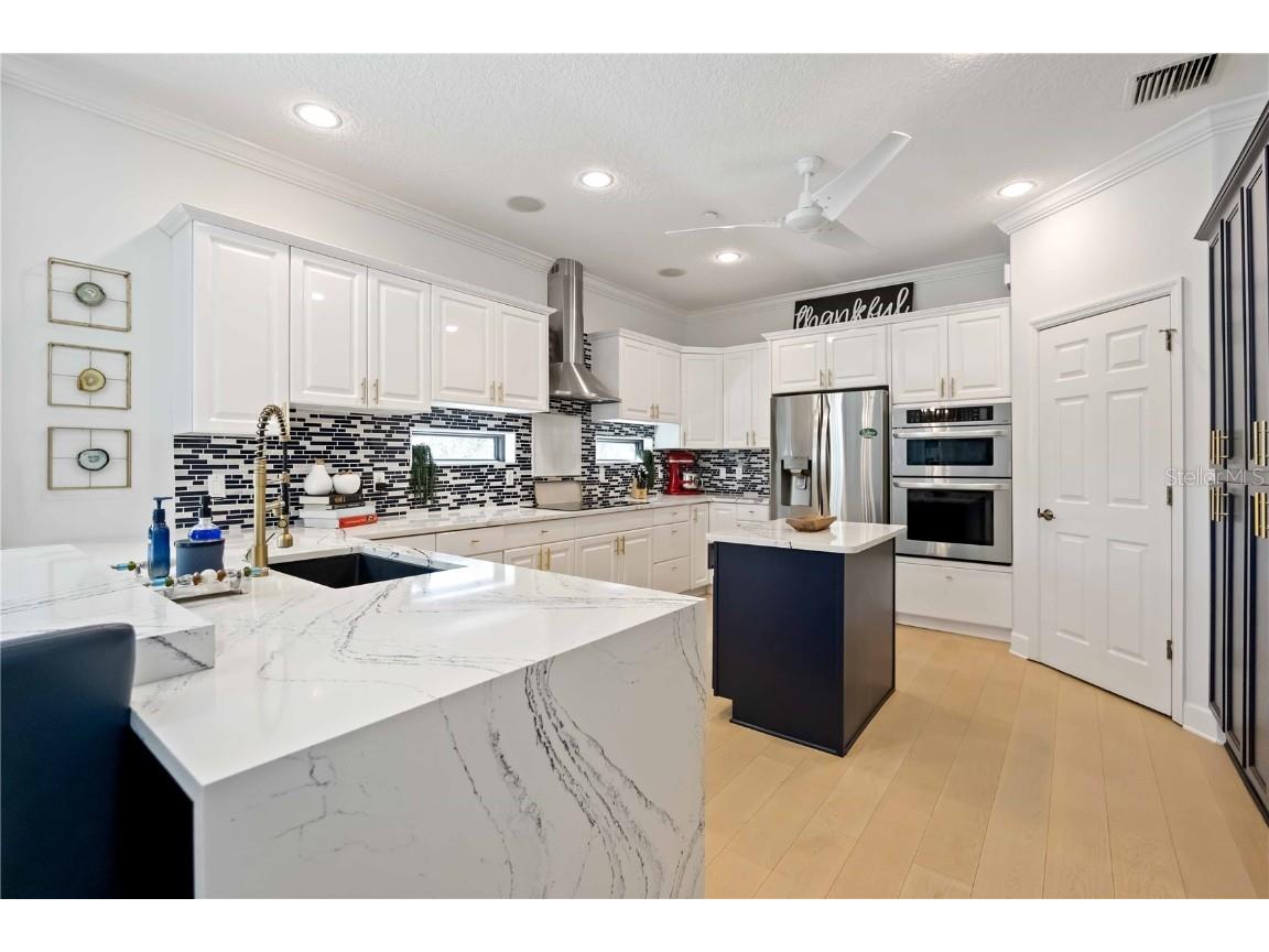 6322 Laguna Drive #1 Longboat Key FL 34228 A4669170 image5