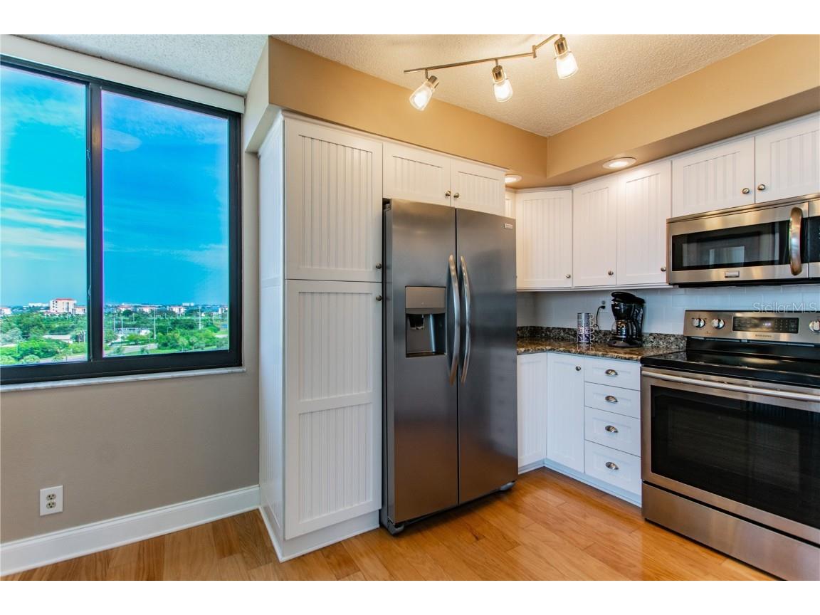 6322 Palma Del Mar Boulevard S #1004 Saint Petersburg FL 33715 U8239842 image5
