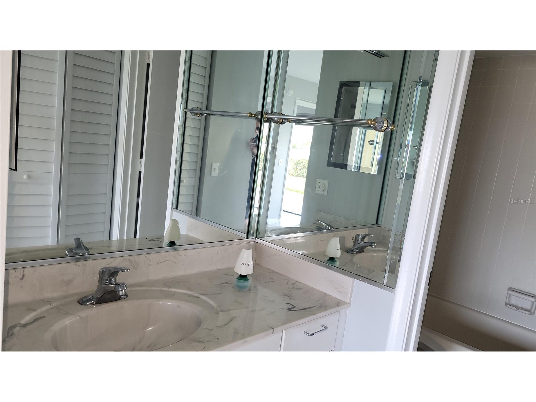 6322 Palma Del Mar Boulevard S #106 Saint Petersburg FL 33715 TB8524499 image13
